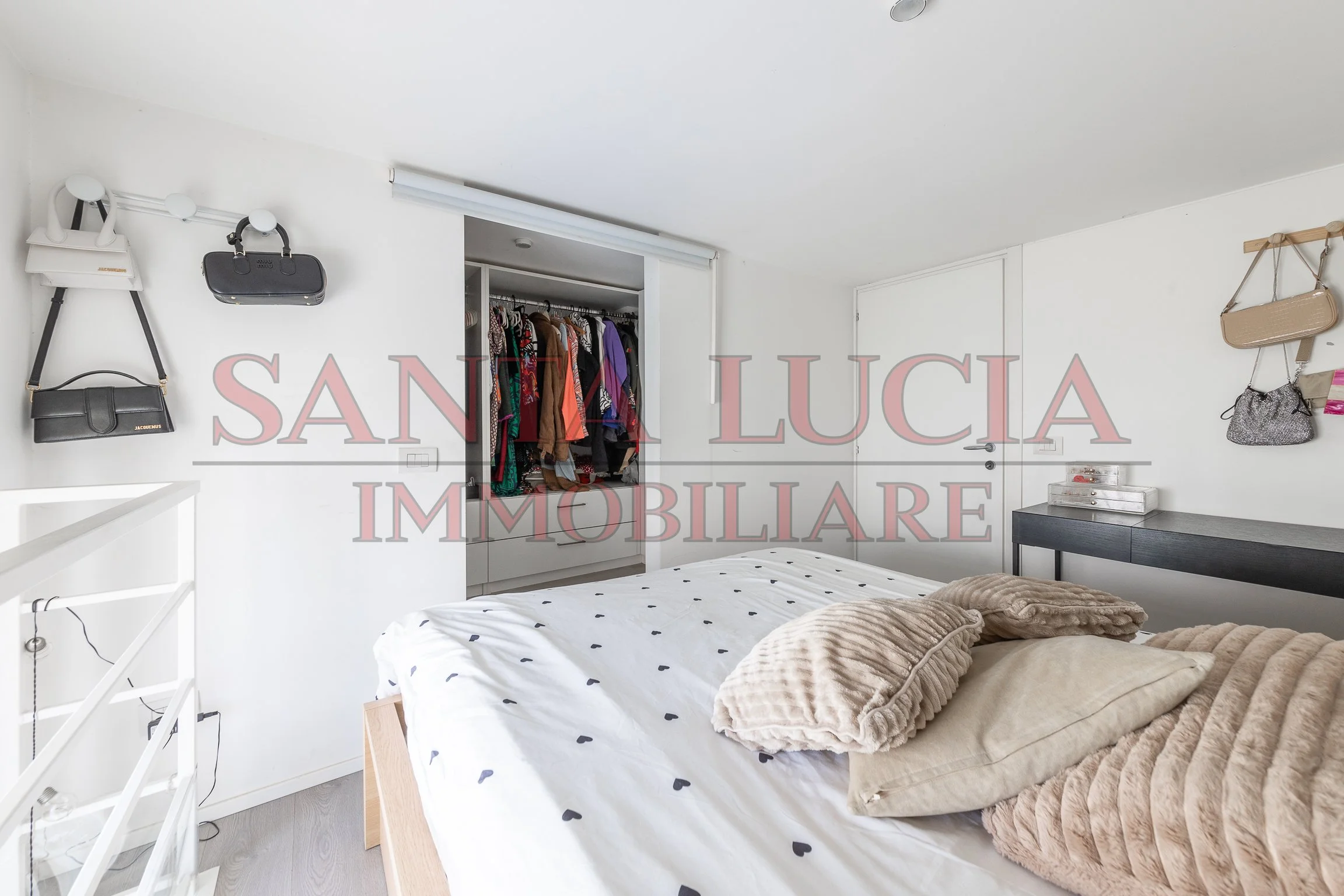 Elegante bilocale ristrutturato - Viale Zara 52 - Santa Lucia Immobiliare