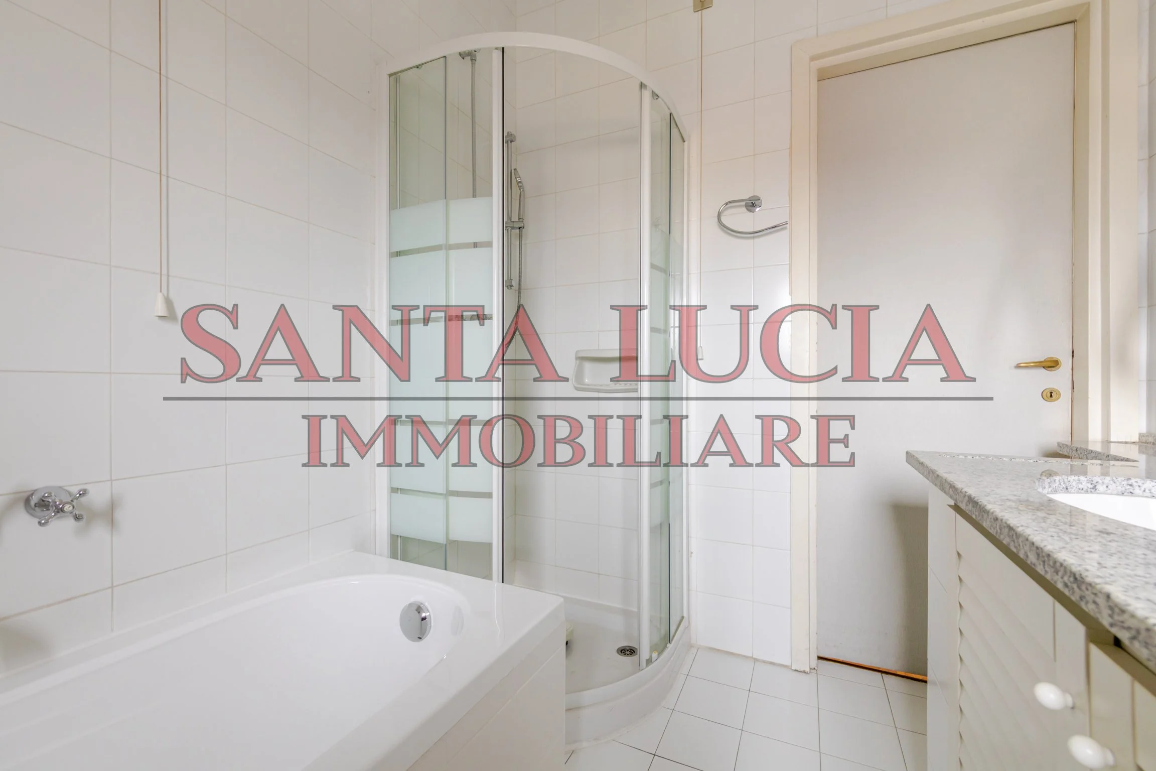 Attico con vista mozzafiato sullo skyline di Milano e alpi - Via Giacomo Boni 29 - Santa Lucia Immobiliare