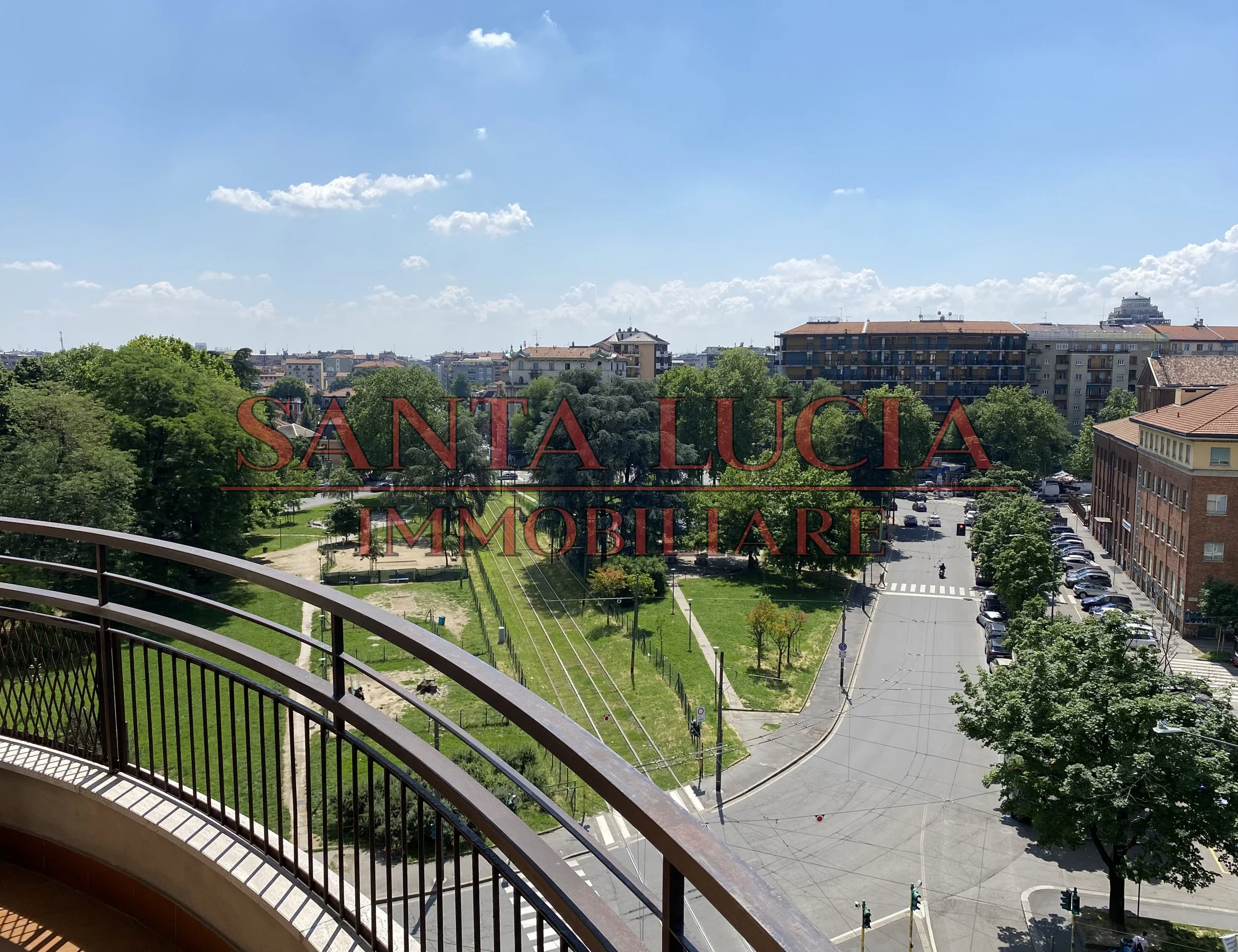 Elegante e luminoso trilocale ristrutturato a nuovo - Piazzale Brescia 22 - Santa Lucia Immobiliare Milano