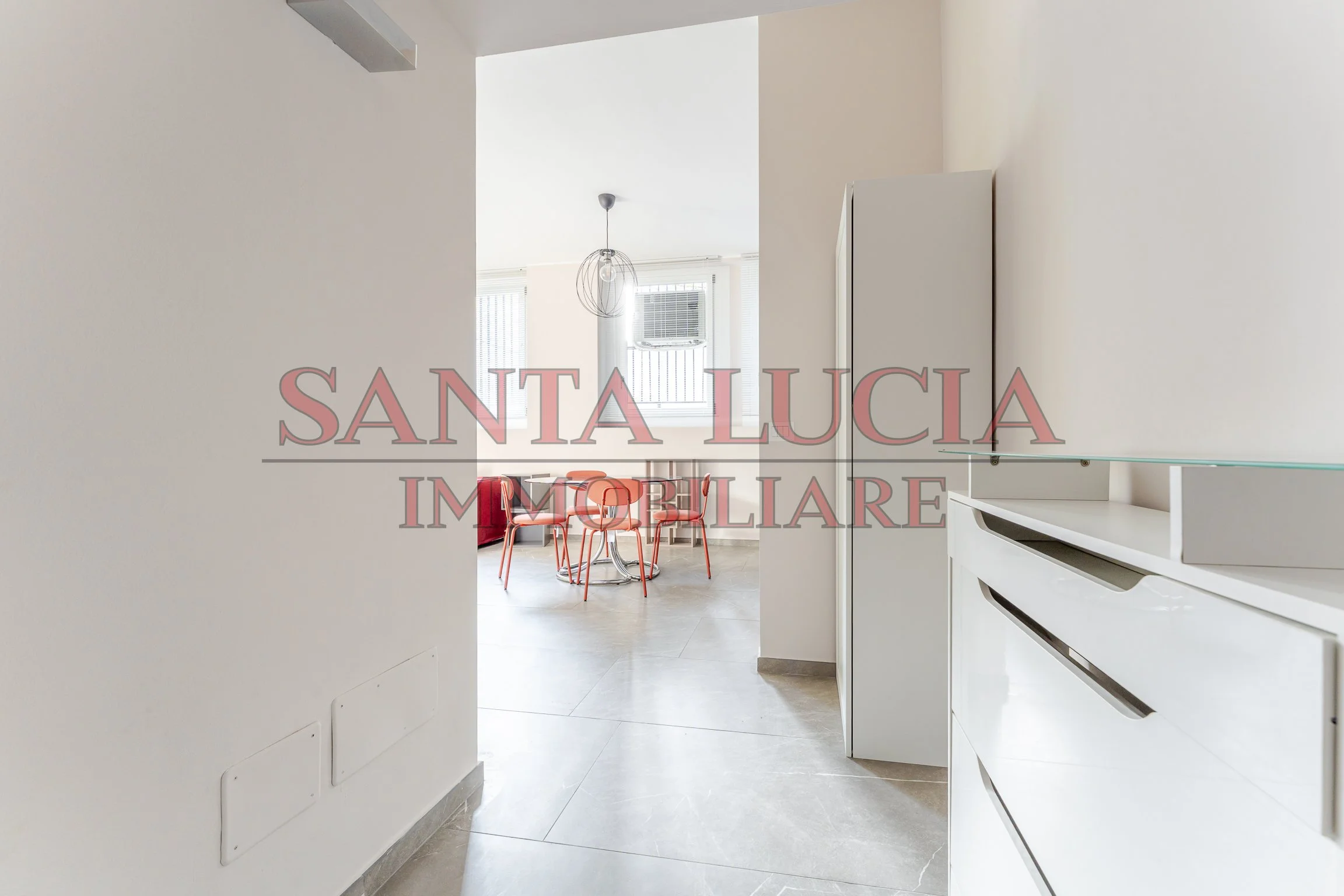 Elegante bilocale in affitto - Via Vincenzo Monti 71 - Santa Lucia Immobiliare