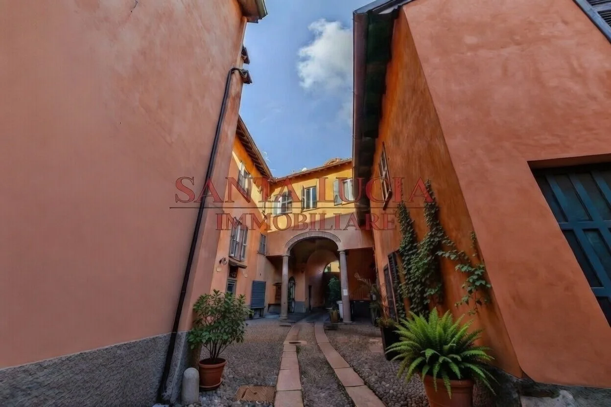 Bilocale di charme introvabile - Via Ripa Ticinese 17 - Santa Lucia Immobiliare