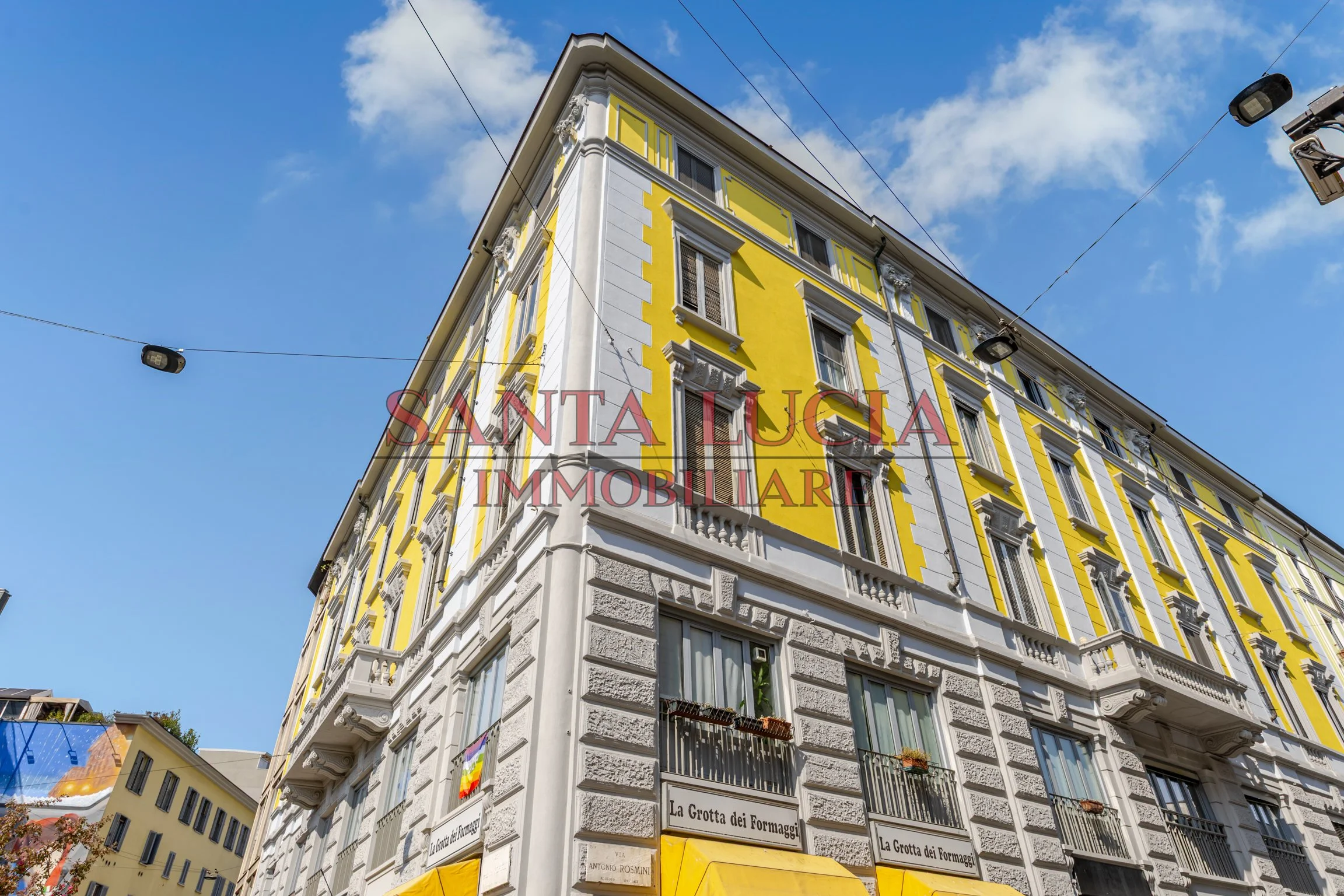 AMPIO ED ELEGANTE BILOCALE - VIA ROSMINI 1/A - SANTA LUCIA IMMOBILIARE