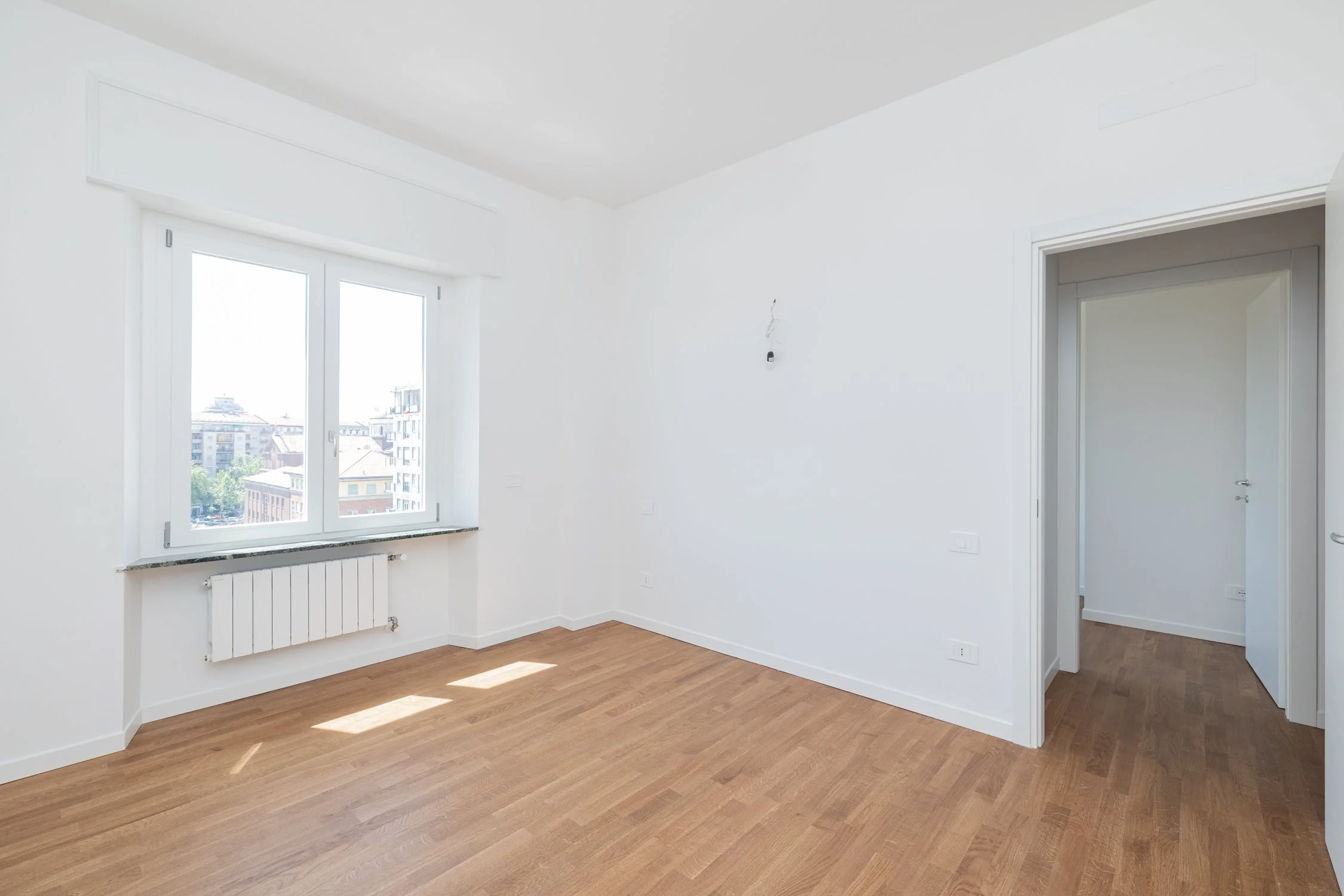 Elegante e luminoso trilocale ristrutturato a nuovo - Piazzale Brescia 22 - Santa Lucia Immobiliare Milano