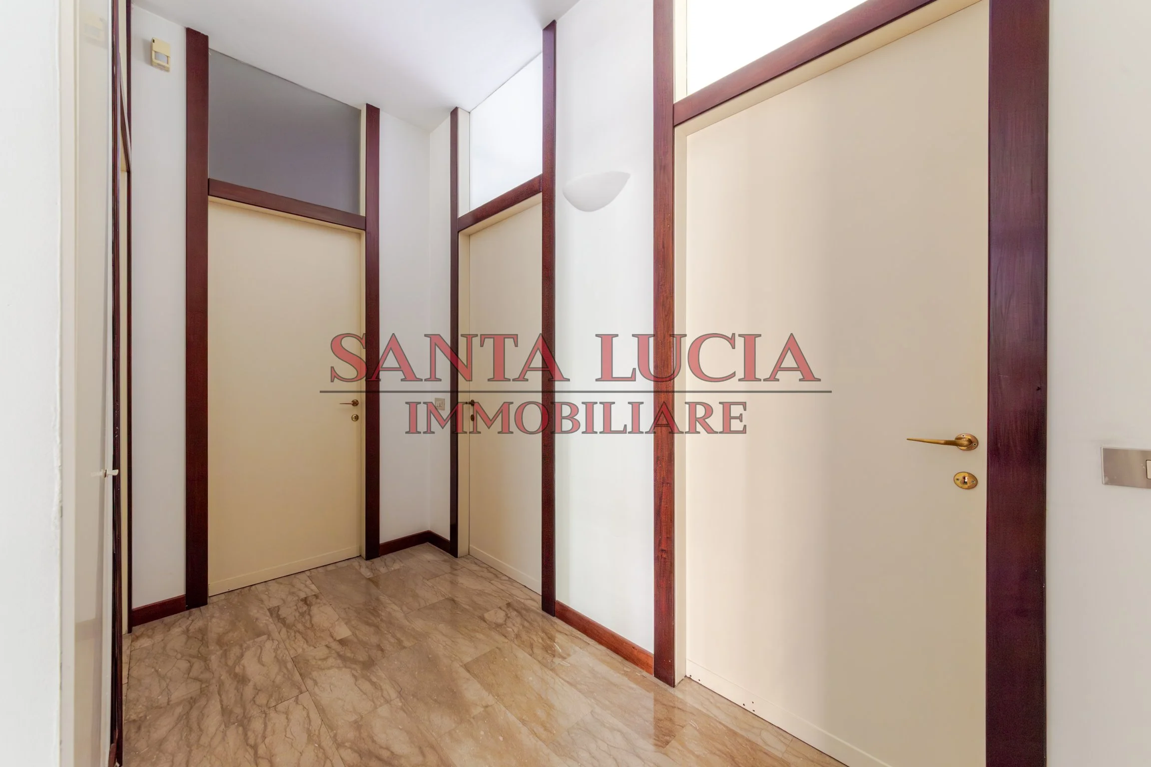 Ampio quadrilocale di prestigio - Via Monte Rosa 15 - Santa Lucia Immobiliare