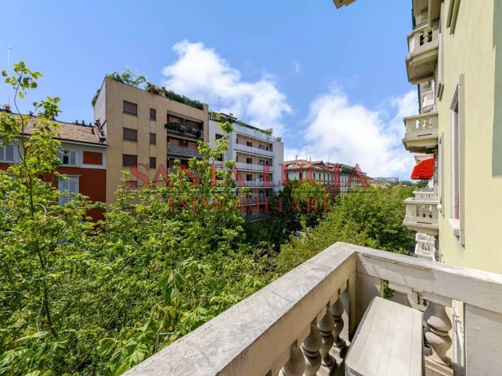 Elegante quadrilocale in stabile signorile - Via Carlo Ravizza 14 - Santa Lucia Immobiliare