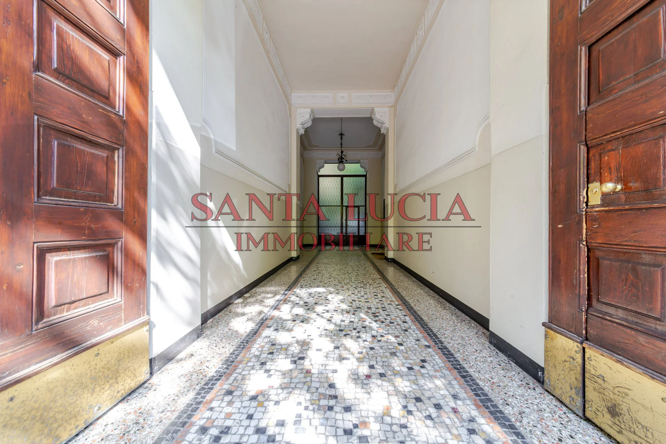 Elegante monolocale - Via Ruggiero Settimo 4 - Santa Lucia Immobiliare