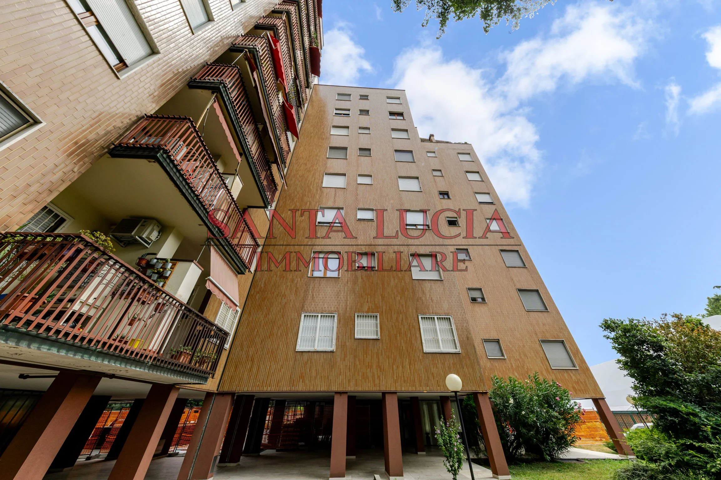 Via Rodolfo Morandi 50 - Serate - Esclusivo 130mq con box - Santa Lucia Immobiliare