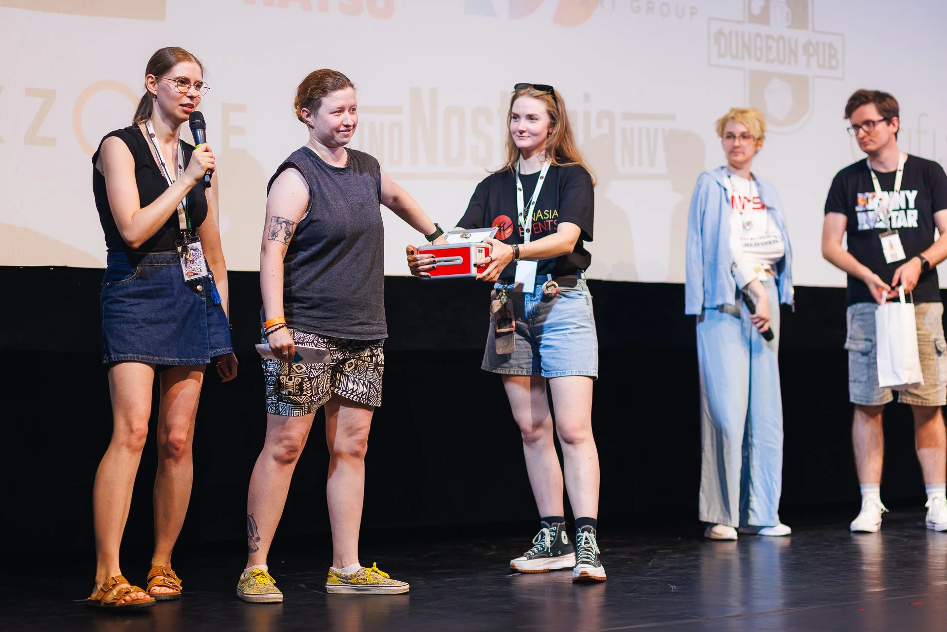 0112-4428.jpg