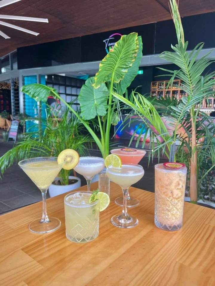 Gallery 2 — Tommy's Bar and Grill