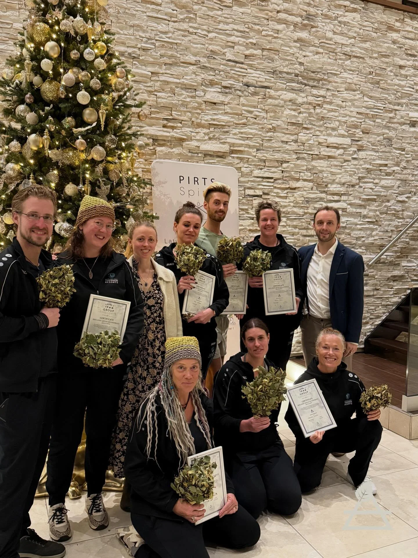 Wrapping up a beautiful year with the Level 1 Air group education for the @thermenresorts team and welcoming 8 new Pirts Spirits into 2026.

&ldquo;Birch, attention and love.&rdquo; Words shared by one team member that perfectly capture the essence o