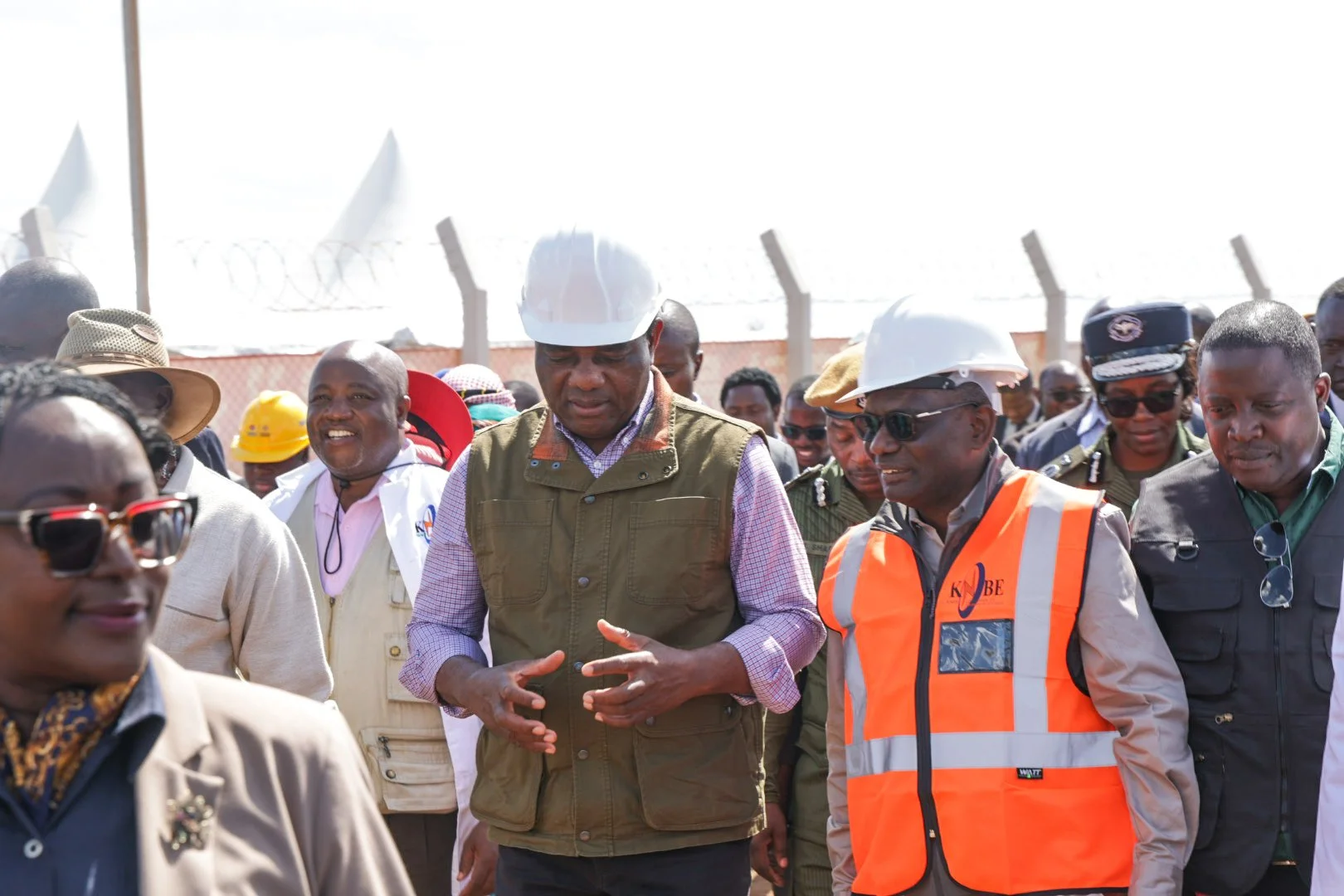 #P1 #SERIOUS #STANDING #INTERACTING #SOLARPLANT #CHISAMBA #CENTRALPROVINCE #SERIOUS #30JUNE #2025.jpg