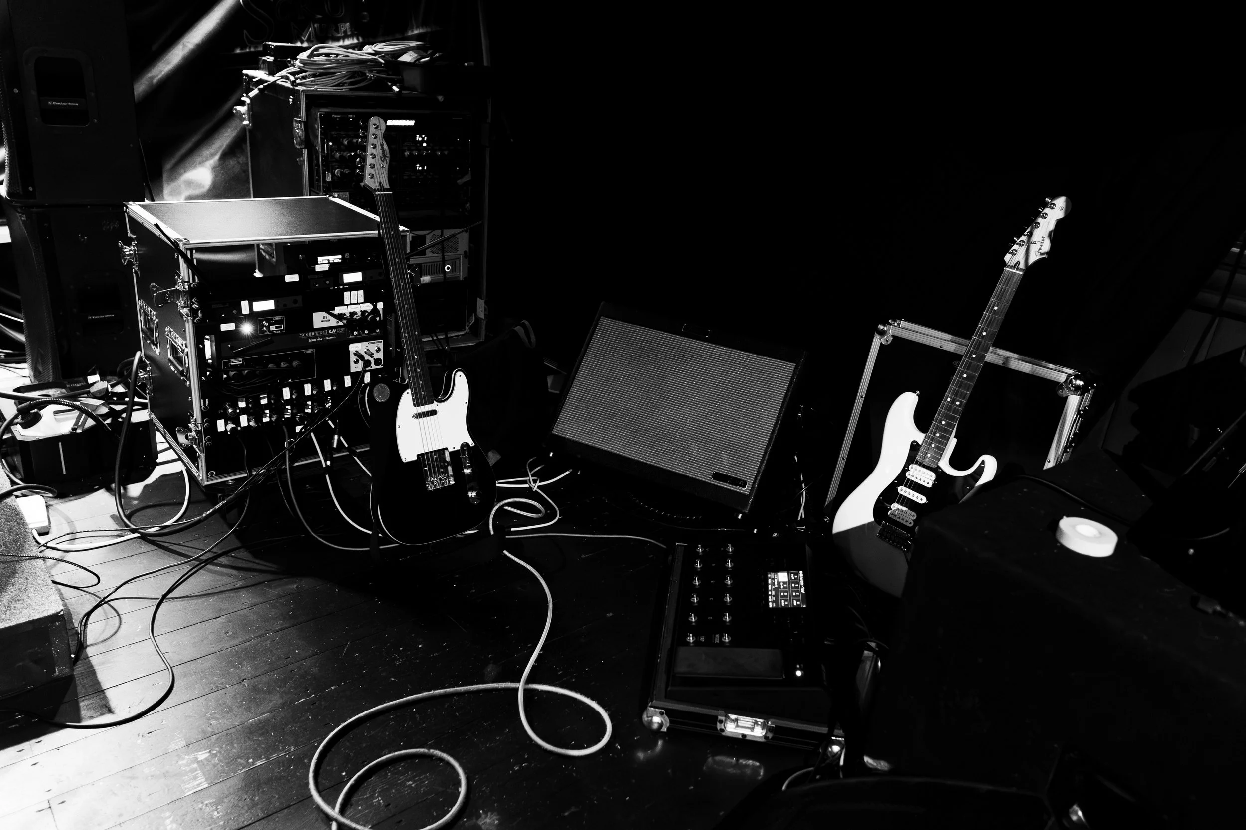 ellie soundcheck -23.jpg