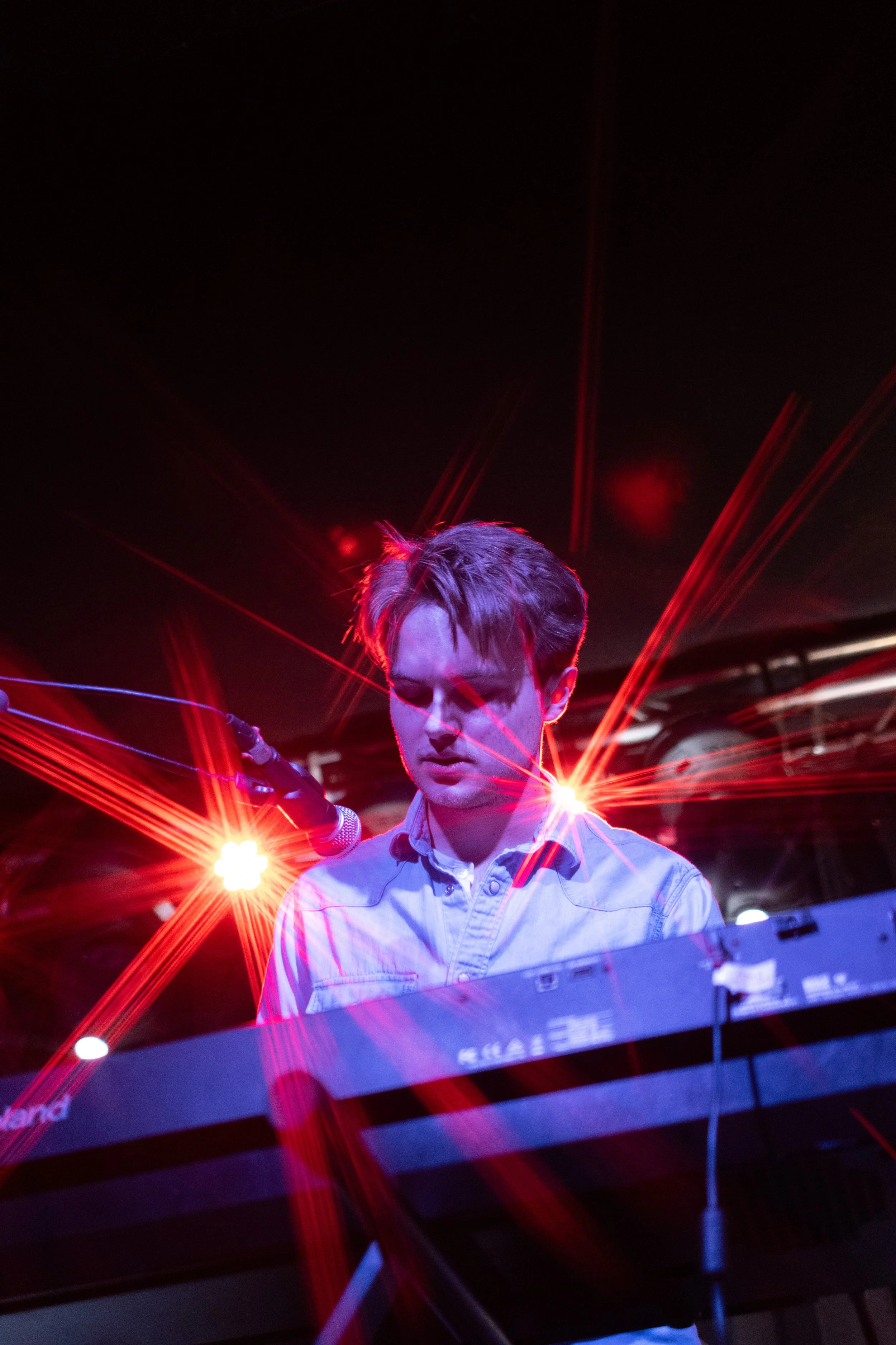 wooden dog o2 academy -48.jpg