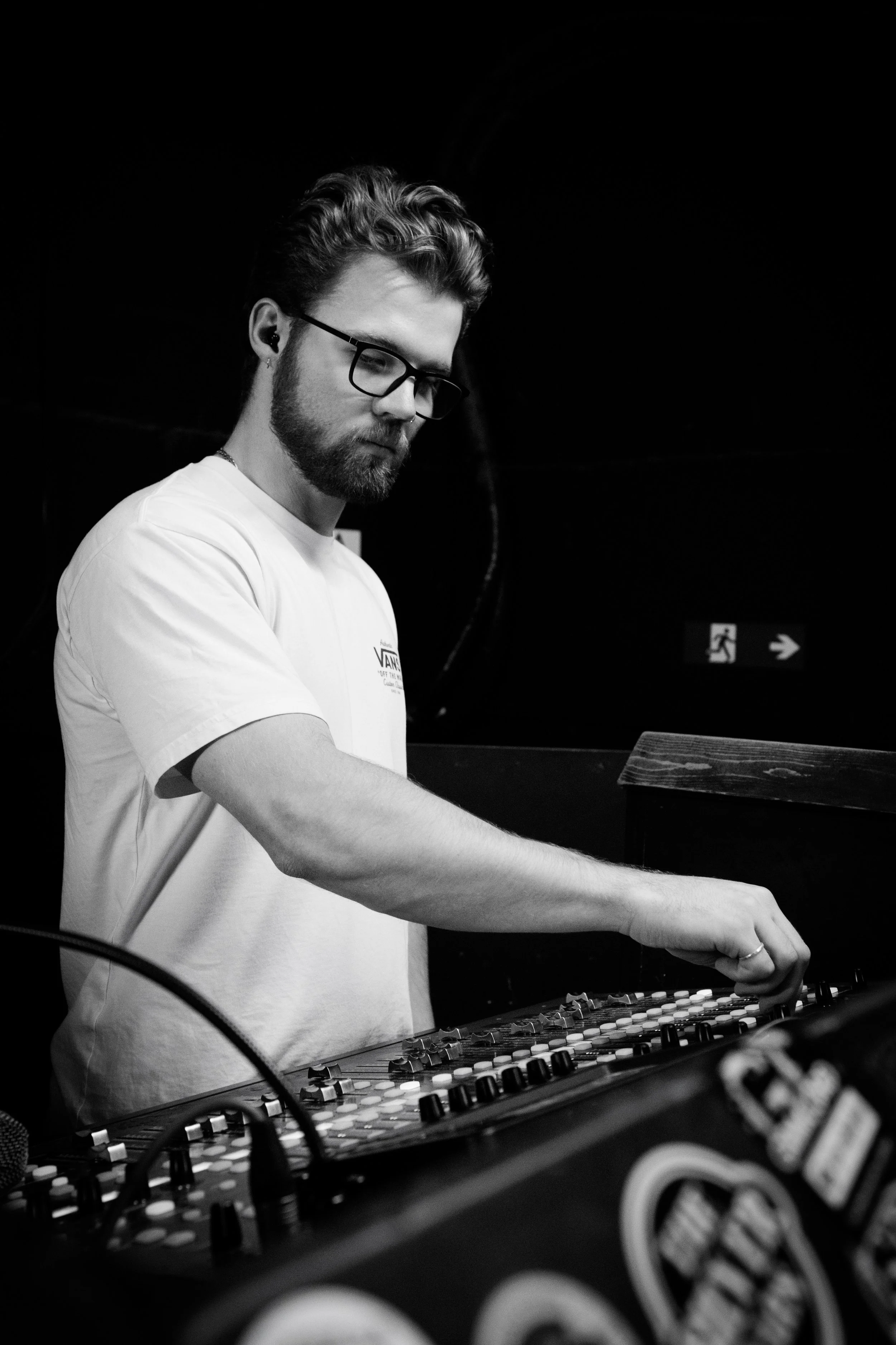 glenn soundcheck shoot-107.jpg