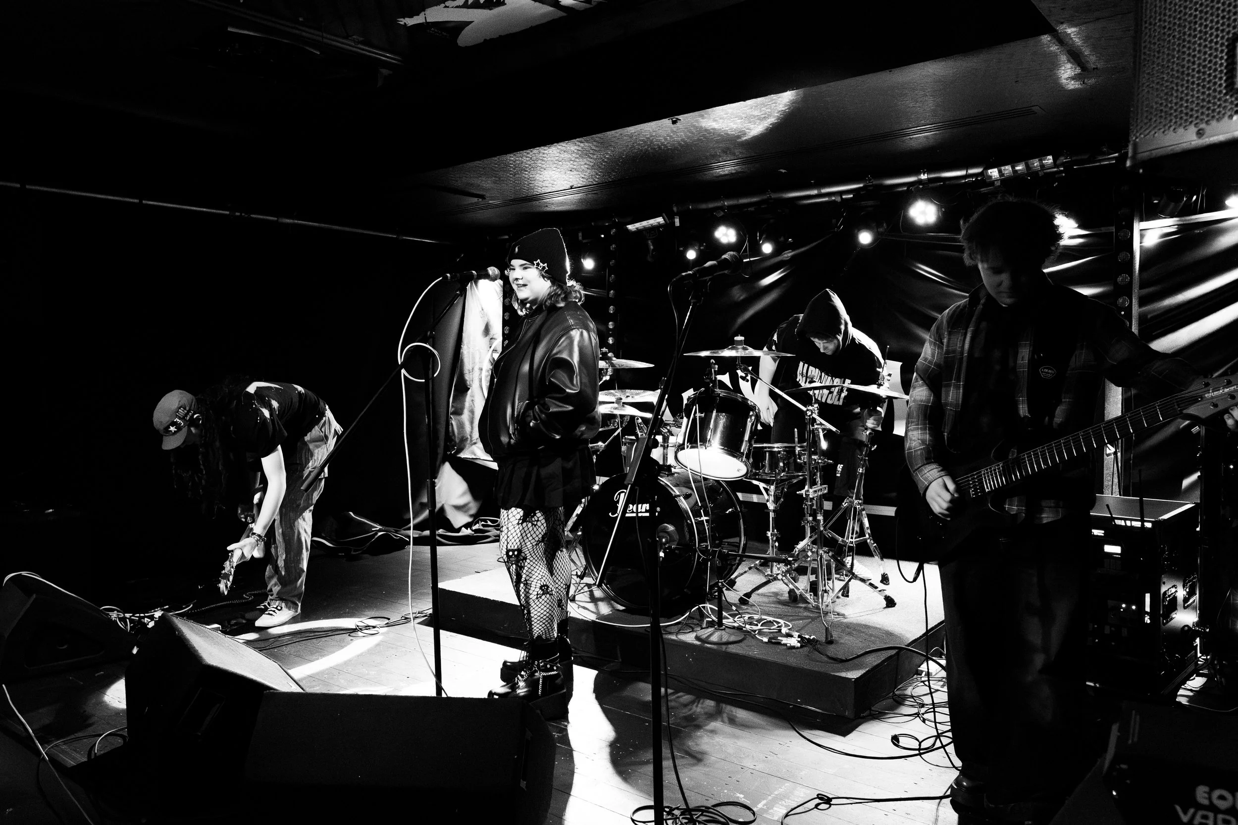 ellie soundcheck -33.jpg