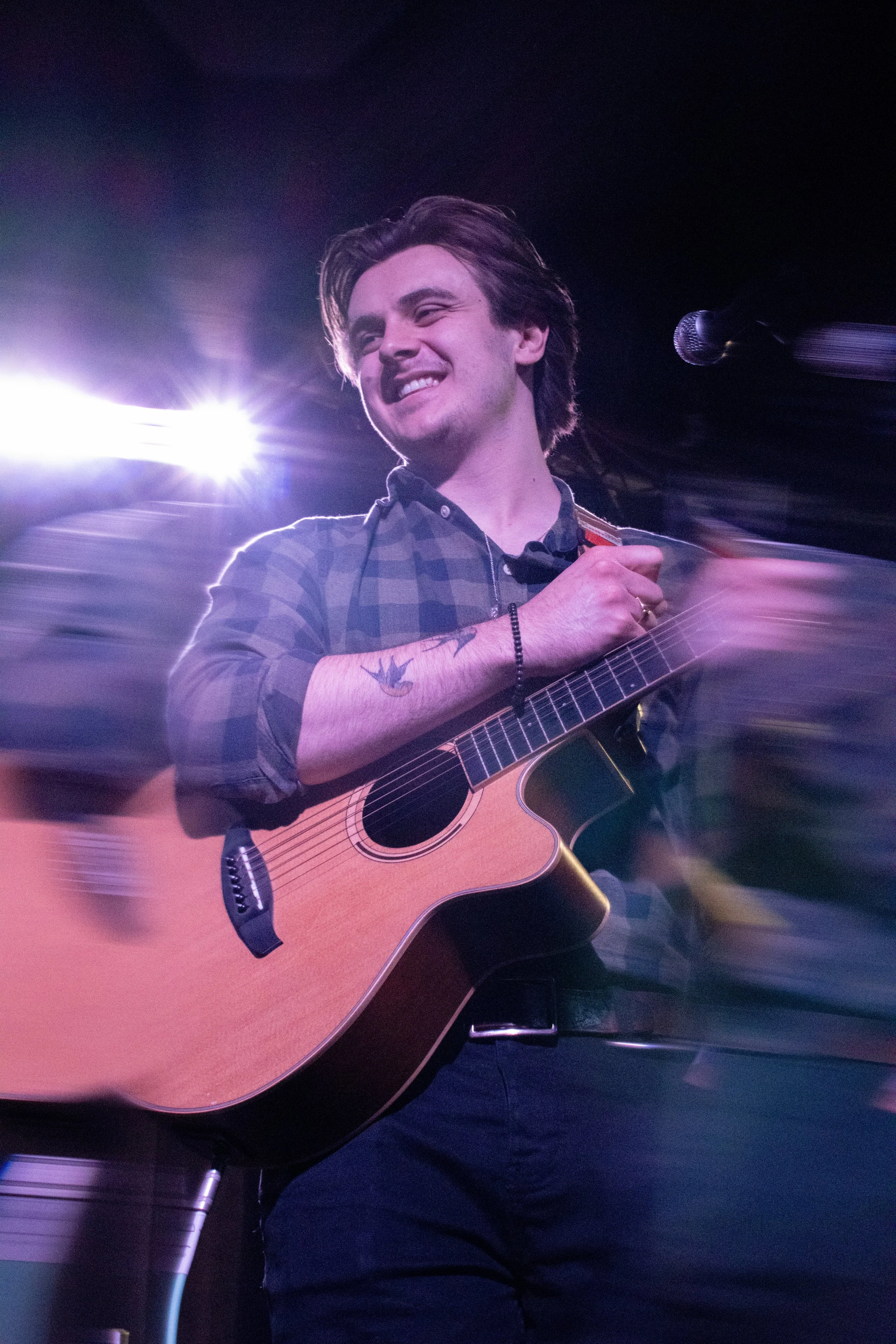 wooden dog o2 academy -04.jpg