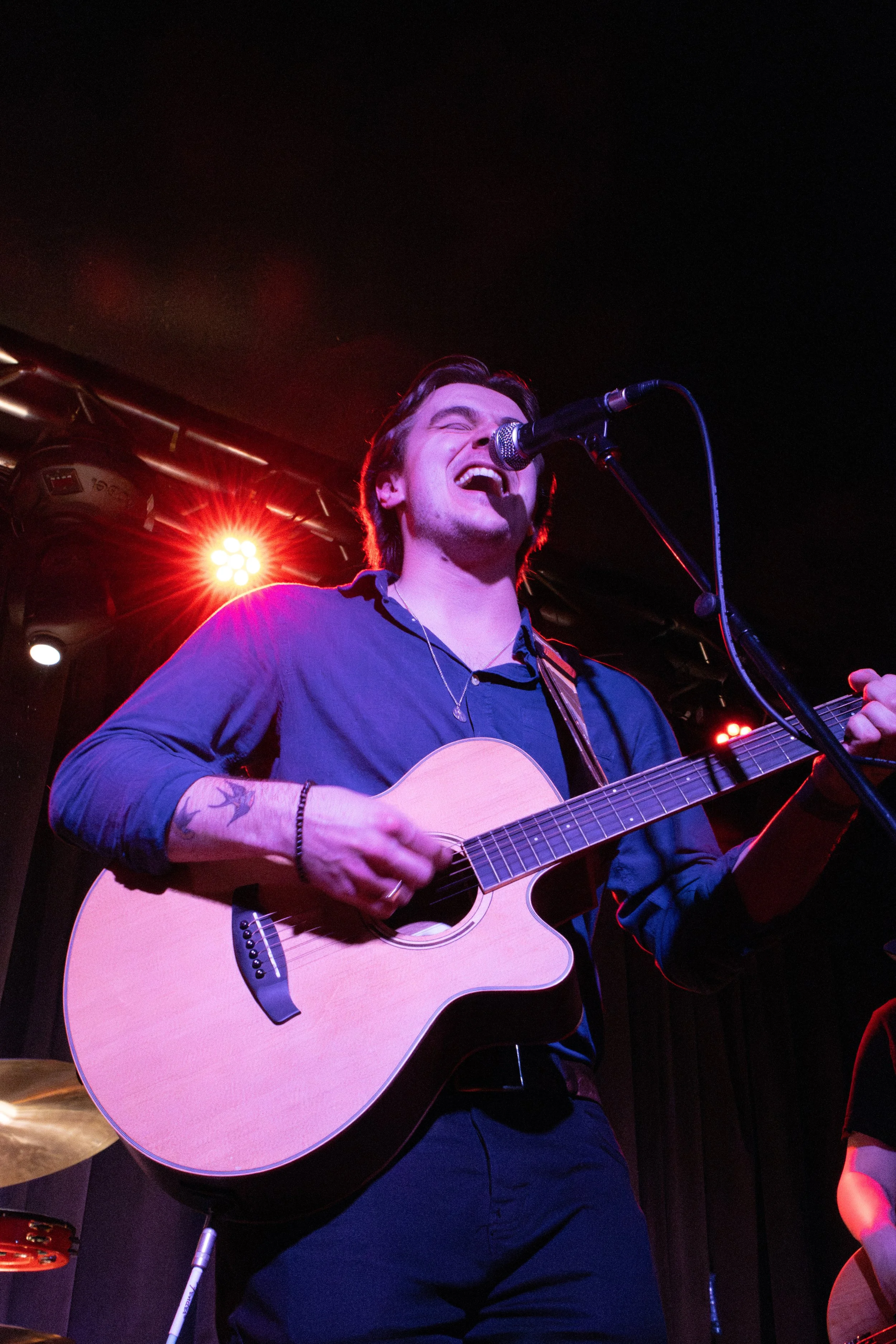 wooden dog o2 academy -97.jpg