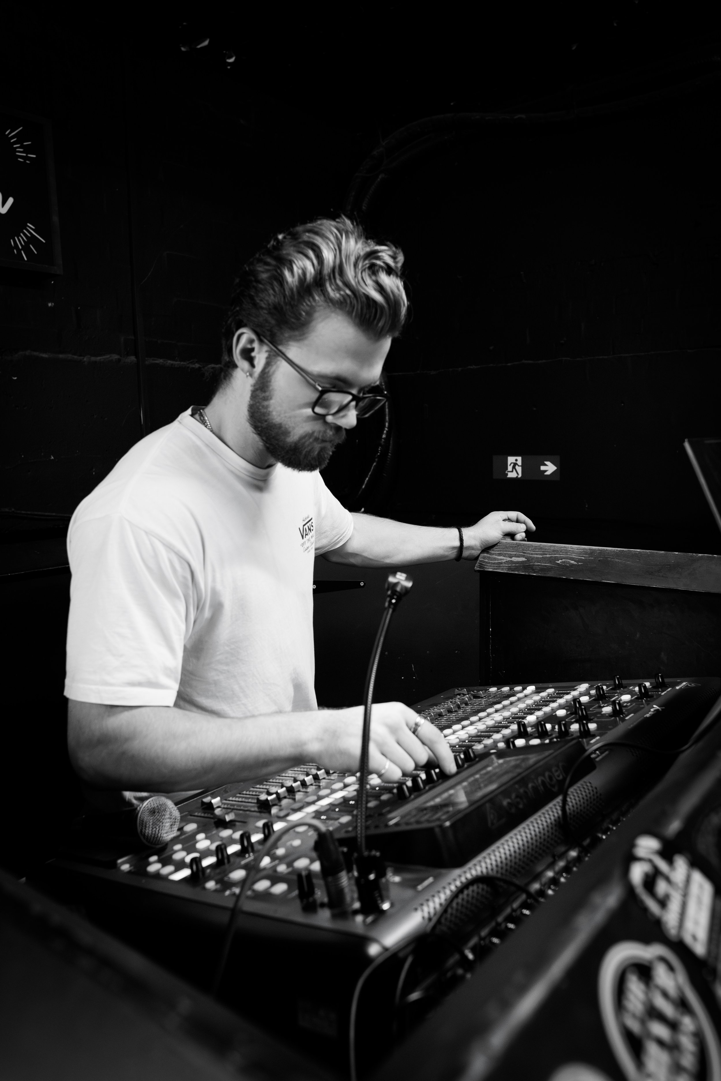 glenn soundcheck shoot-124.jpg