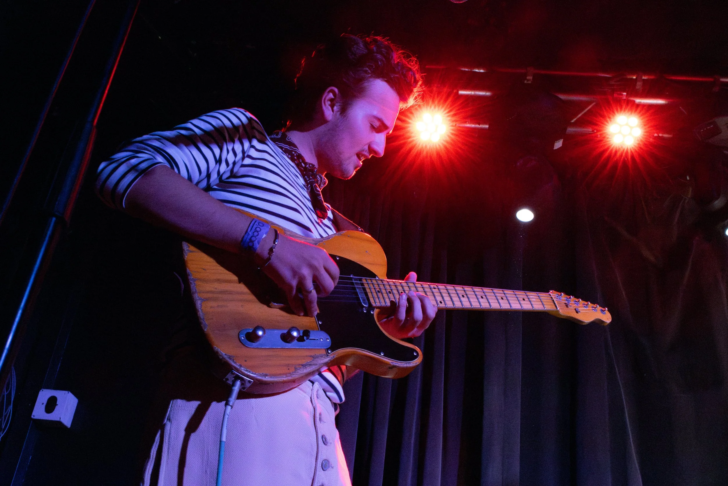wooden dog o2 academy -98.jpg