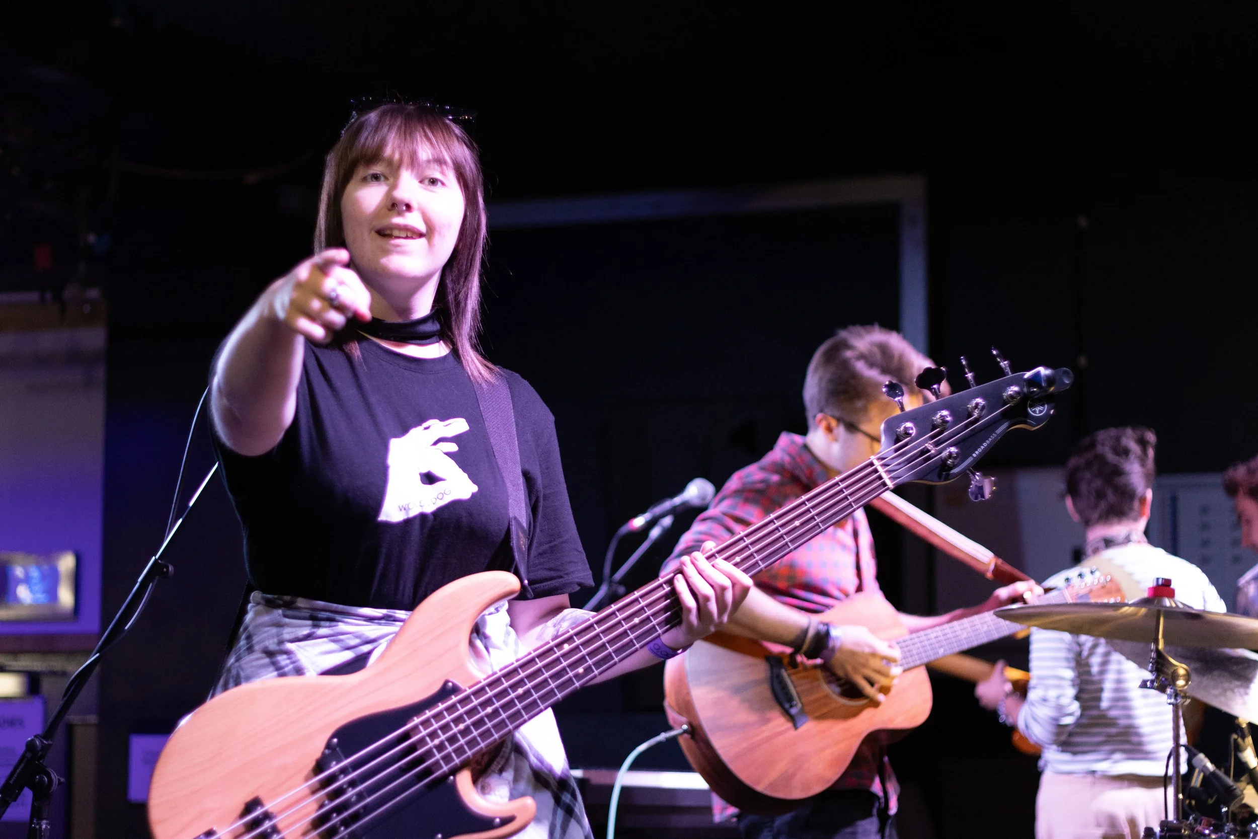 wooden dog o2 academy -24.jpg