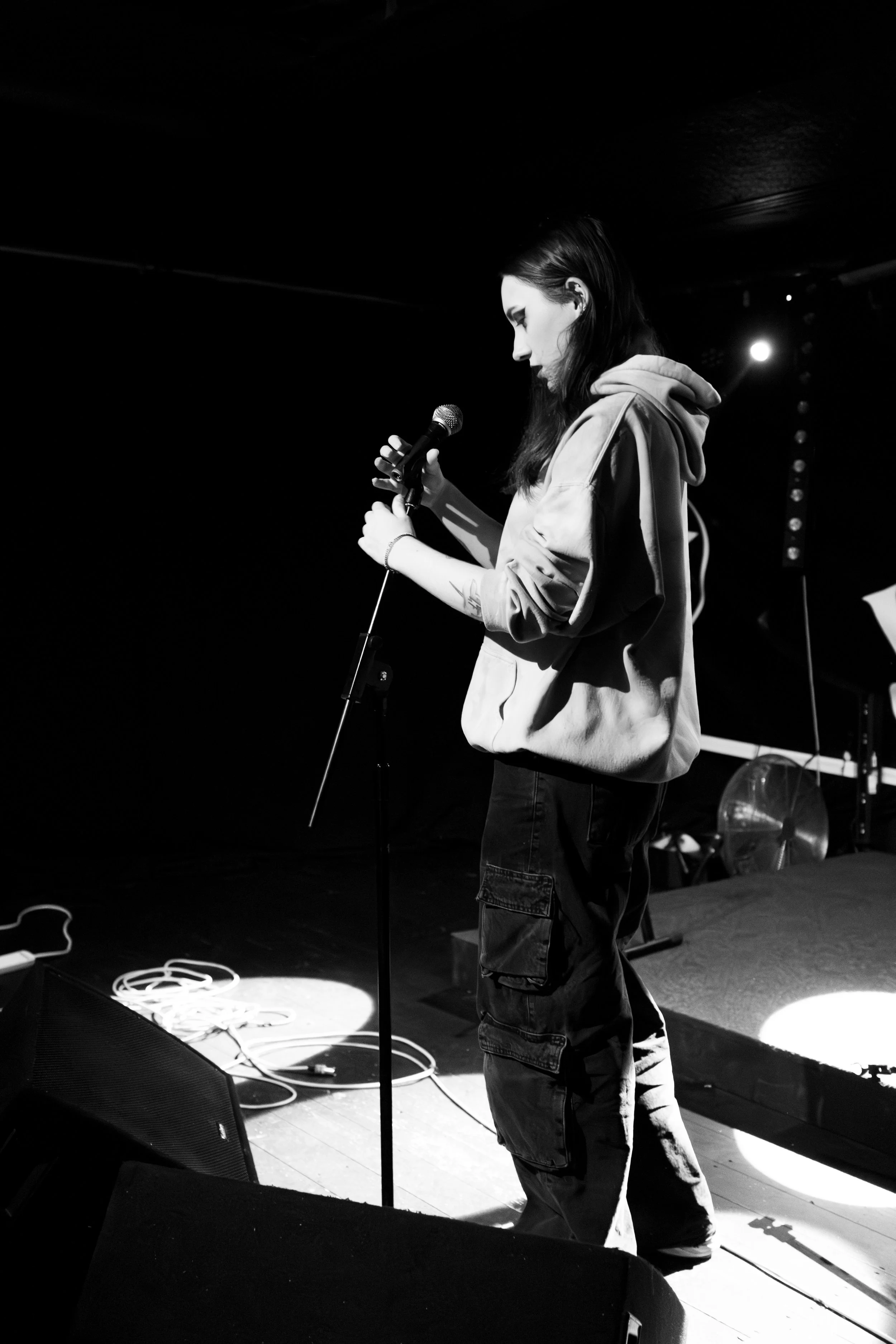 ellie soundcheck -53.jpg