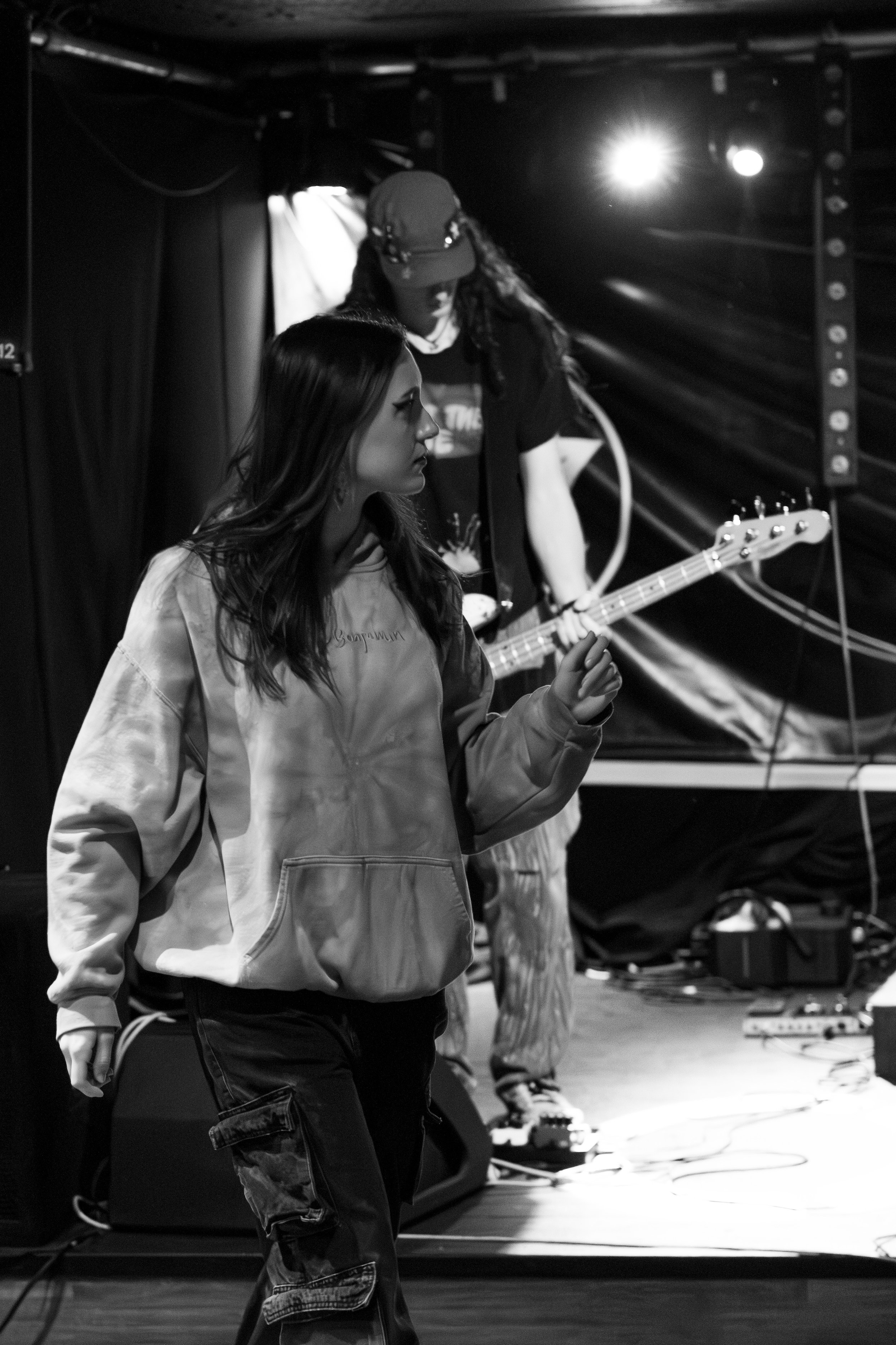 ellie soundcheck -76.jpg