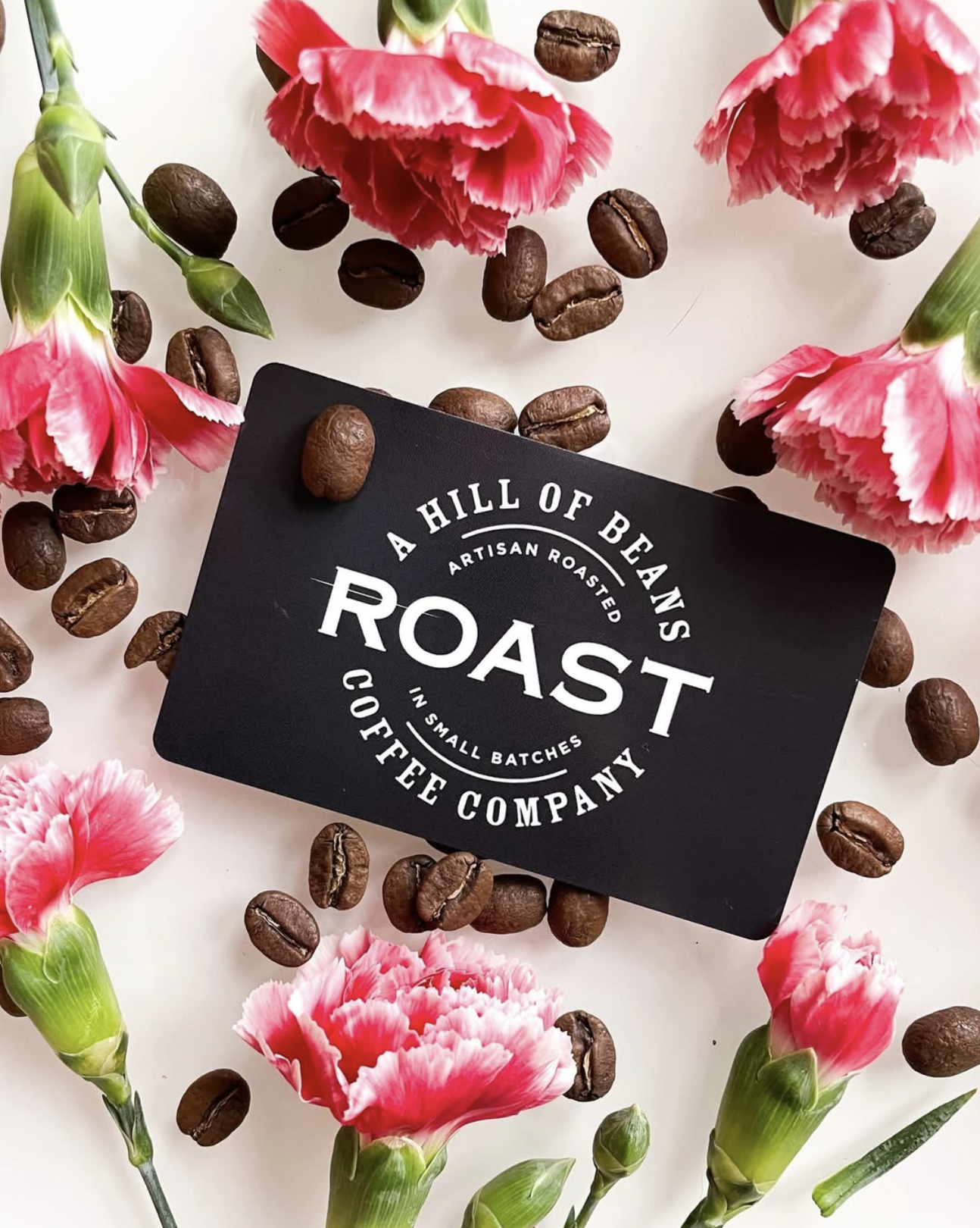 Can you believe Mothers Day is already this weekend? If it snuck up on you or just looking for the right gift, look no further! A Roast gift card, and a pack of our beans is the perfect way to show you care. 🌷☕️