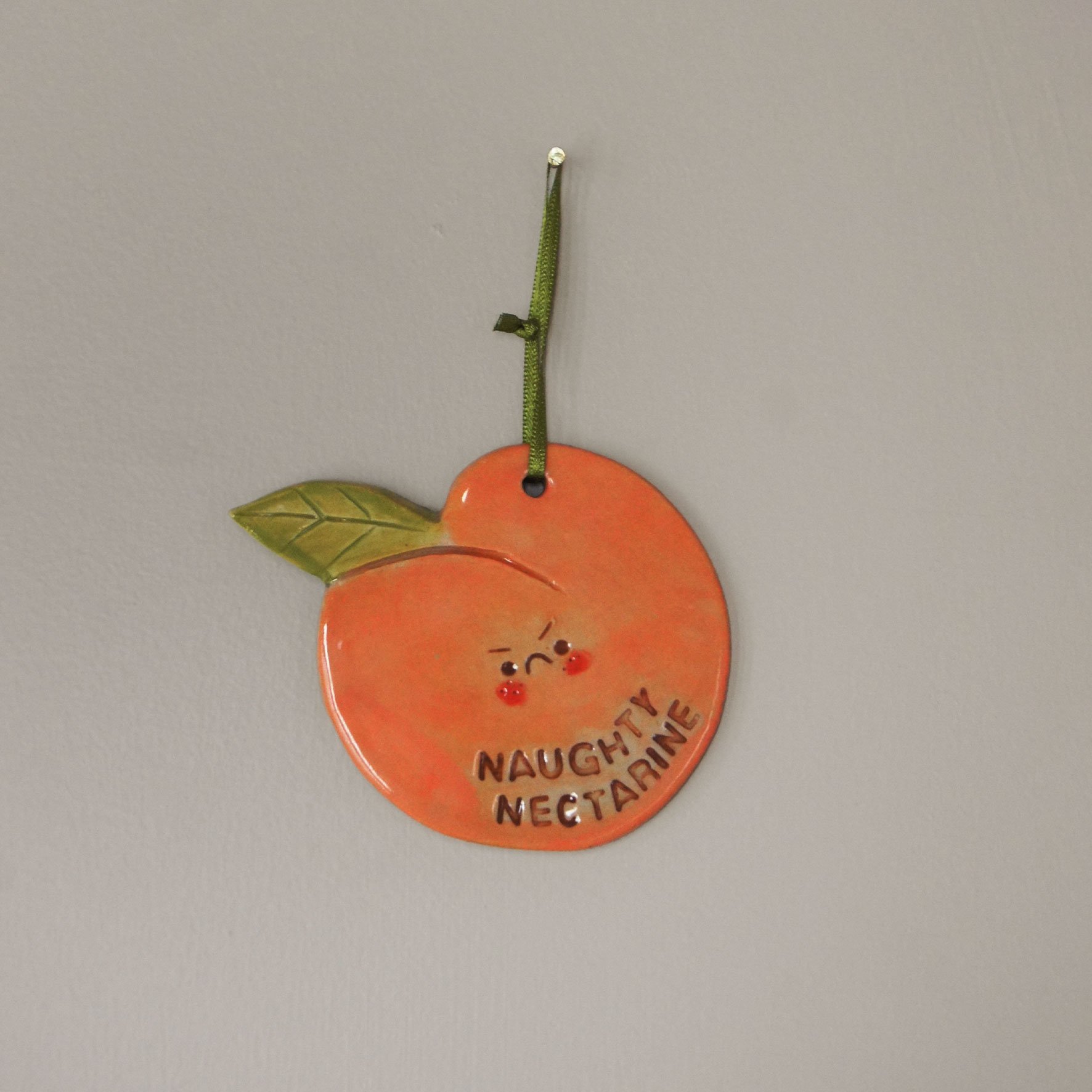 NICE_NECTARINE_BRIGHT_2.jpg