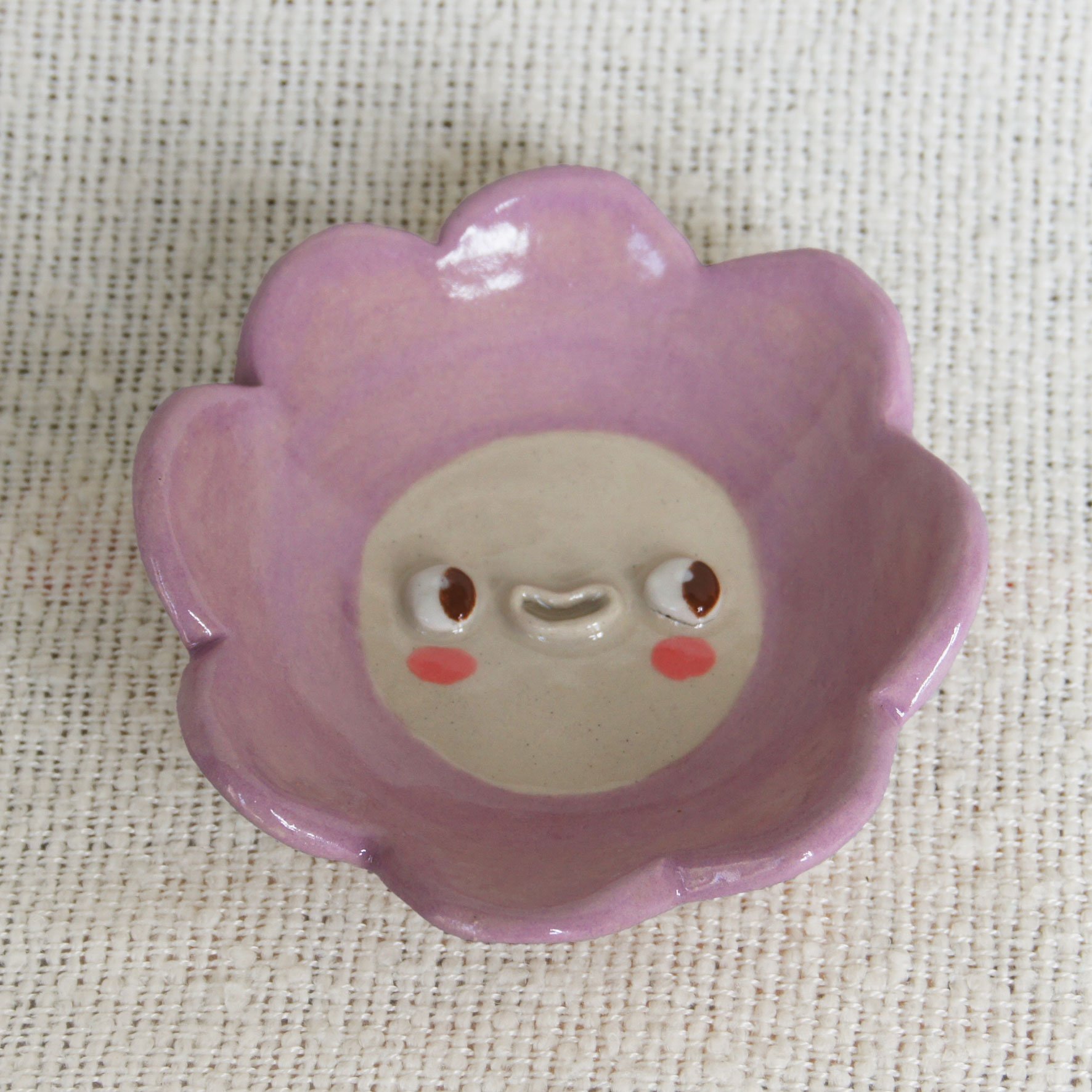 Small Lilac Petal Dish