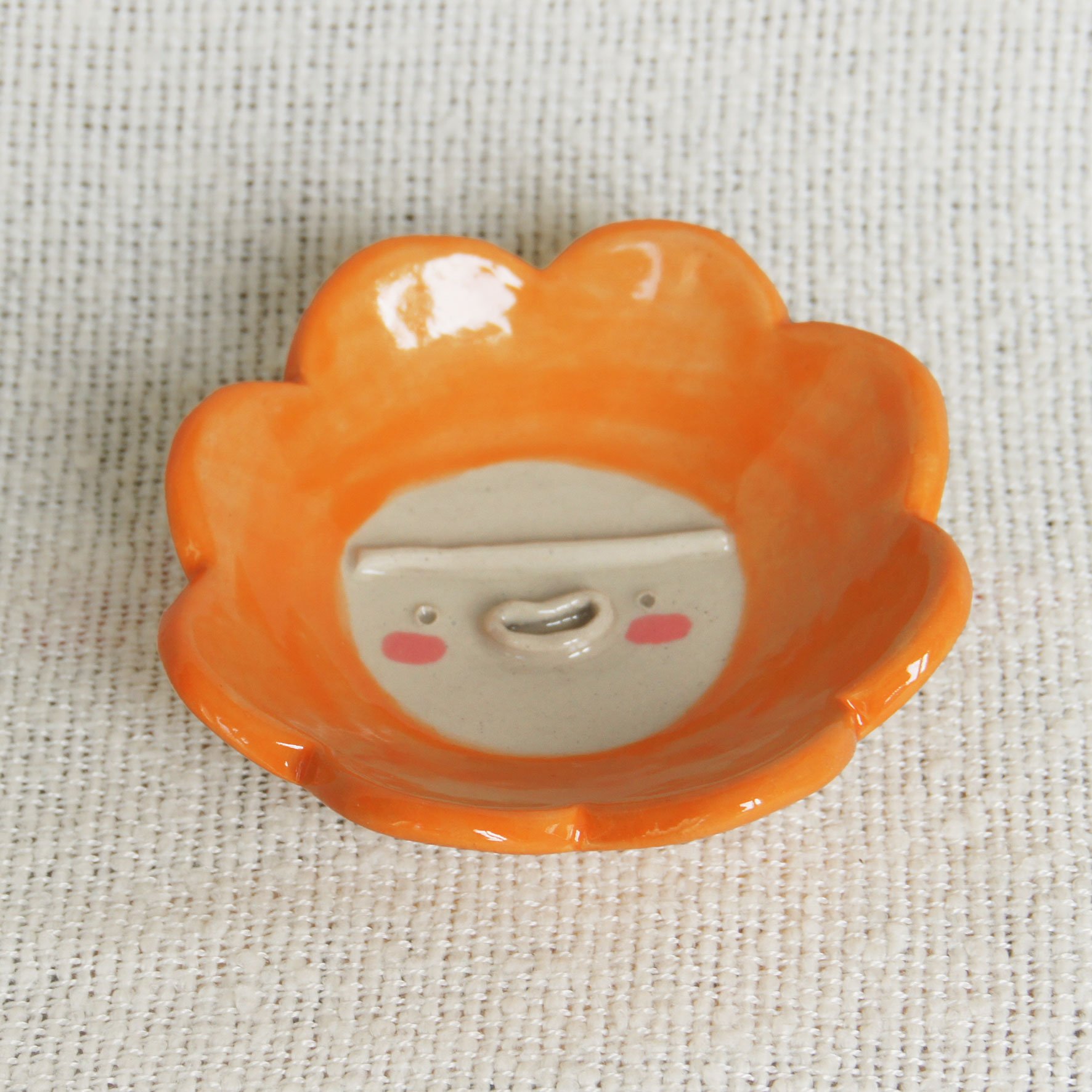 ORANGE_FLOWER_PLATE.jpg