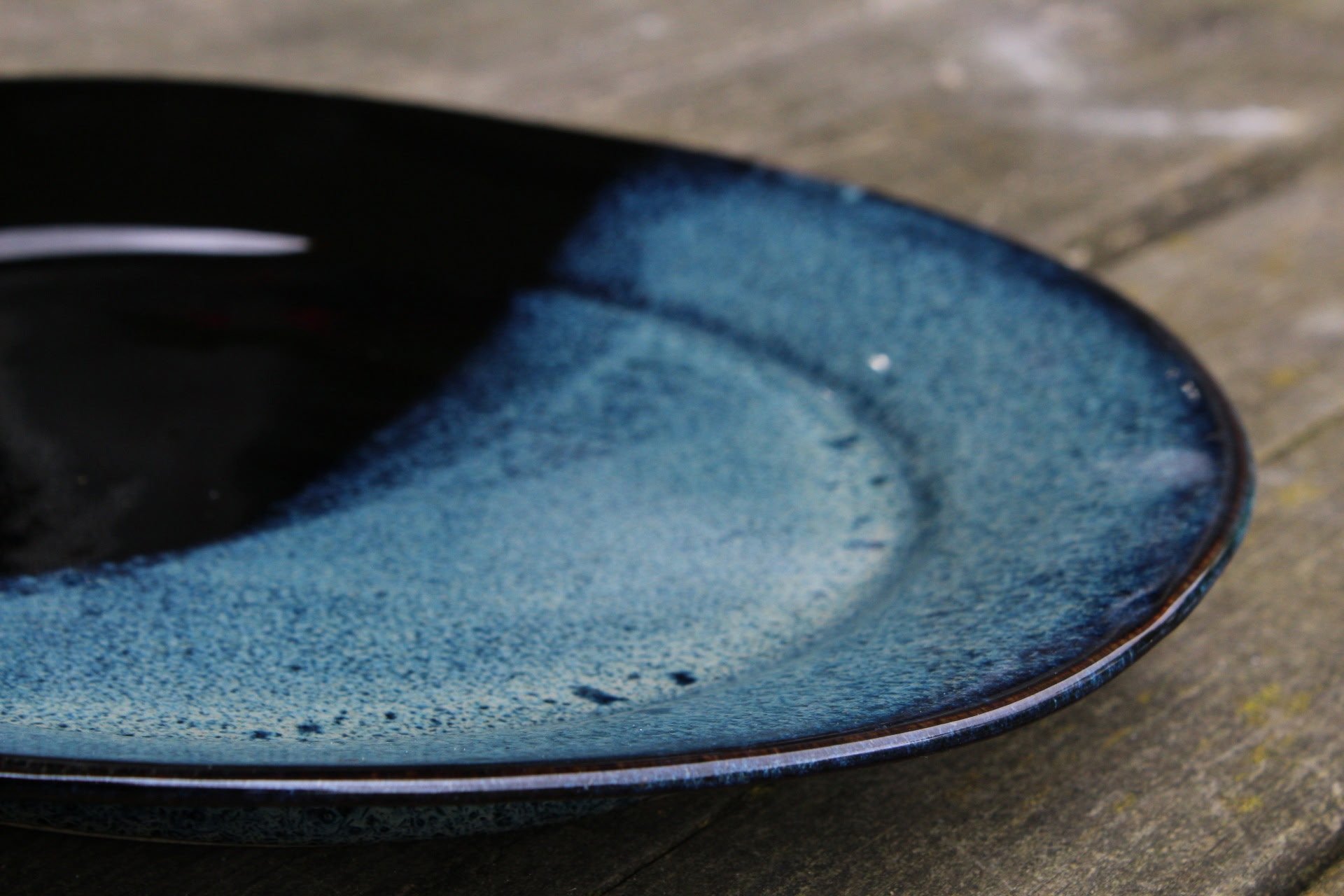 Large platter, Mountain series, 2025