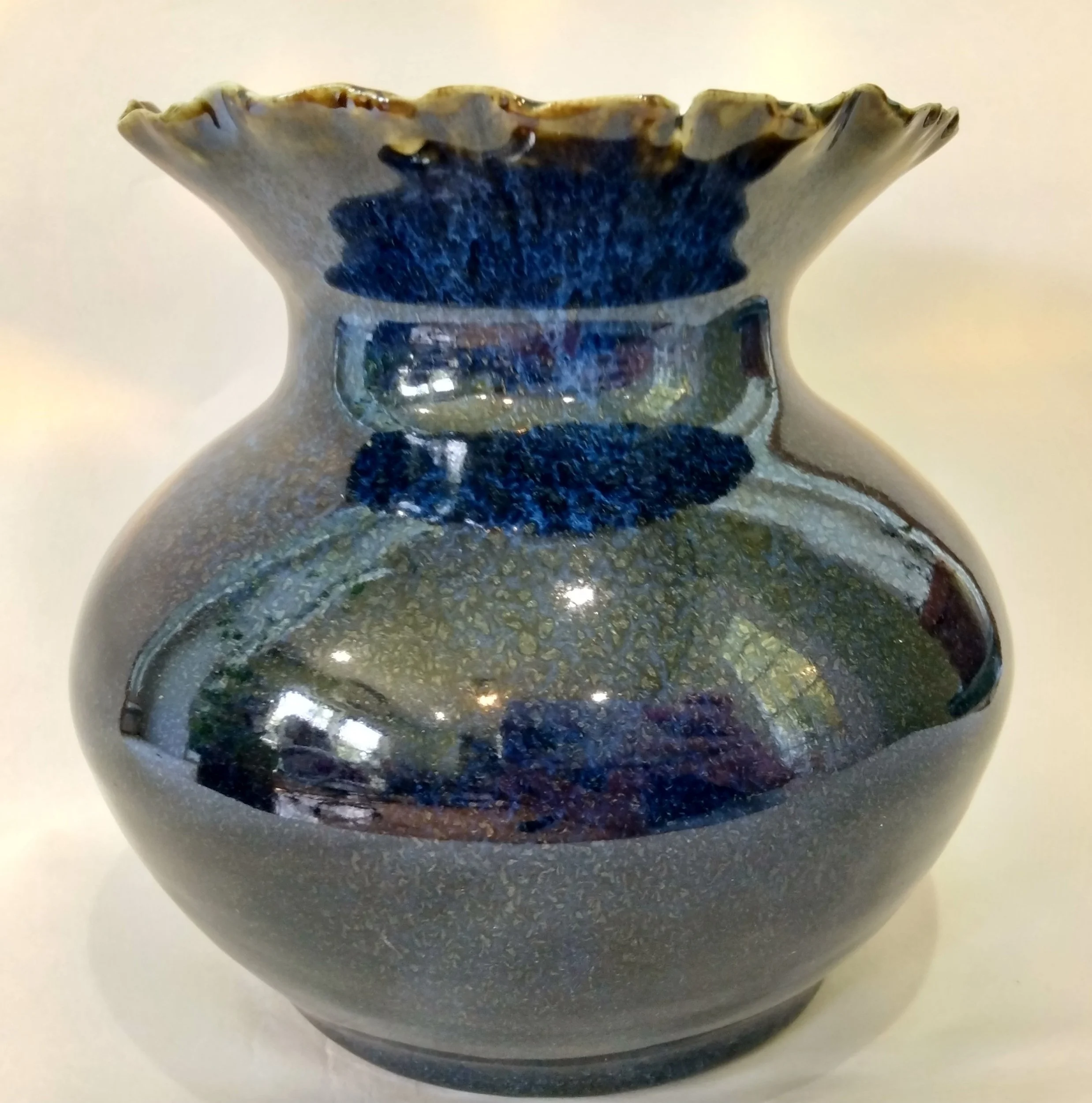 Chun licorice on frilled vase, 2025