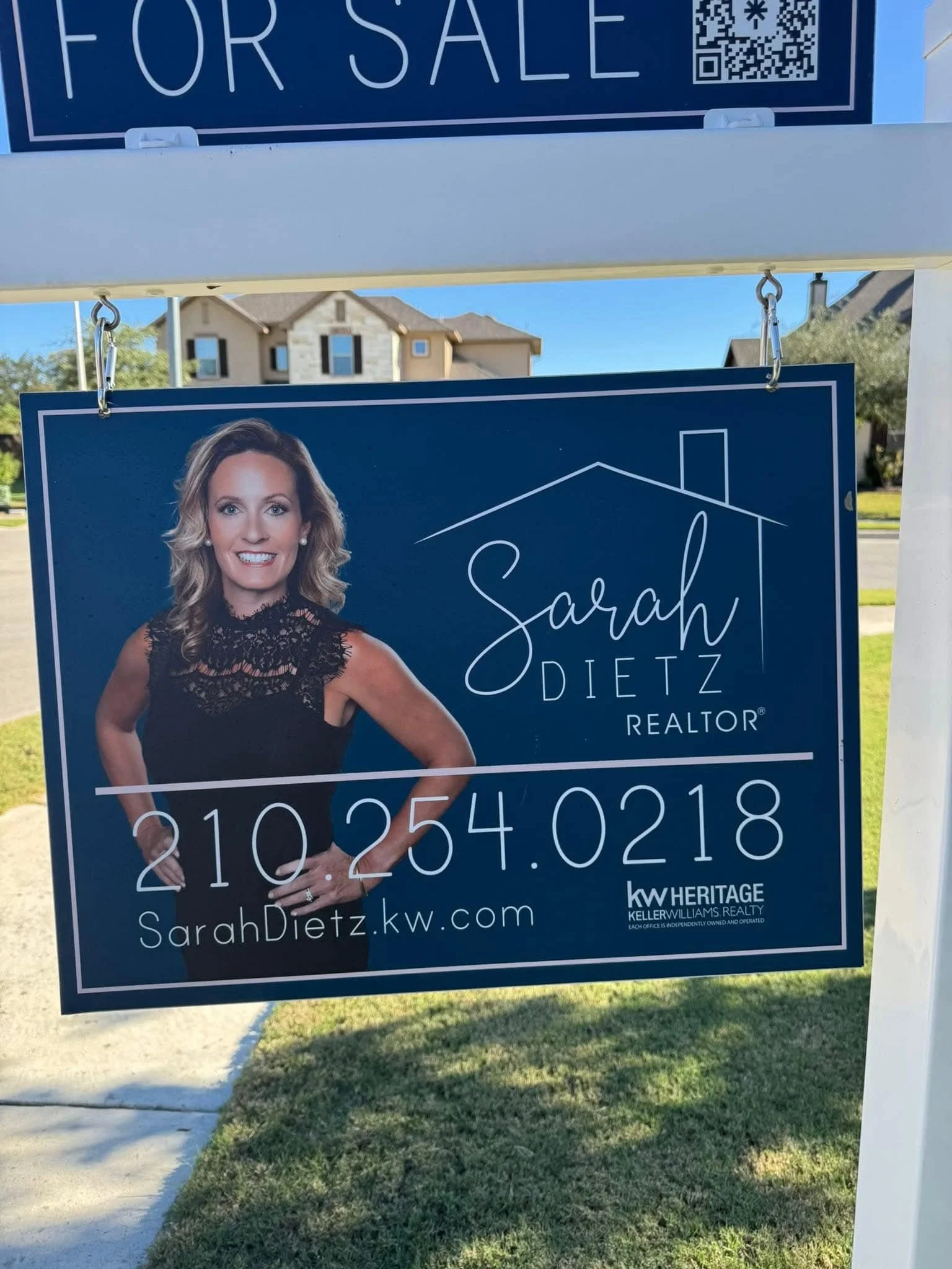 photographer-san-antonio-tx-headshots-yardsign-realtor.jpg.jpg