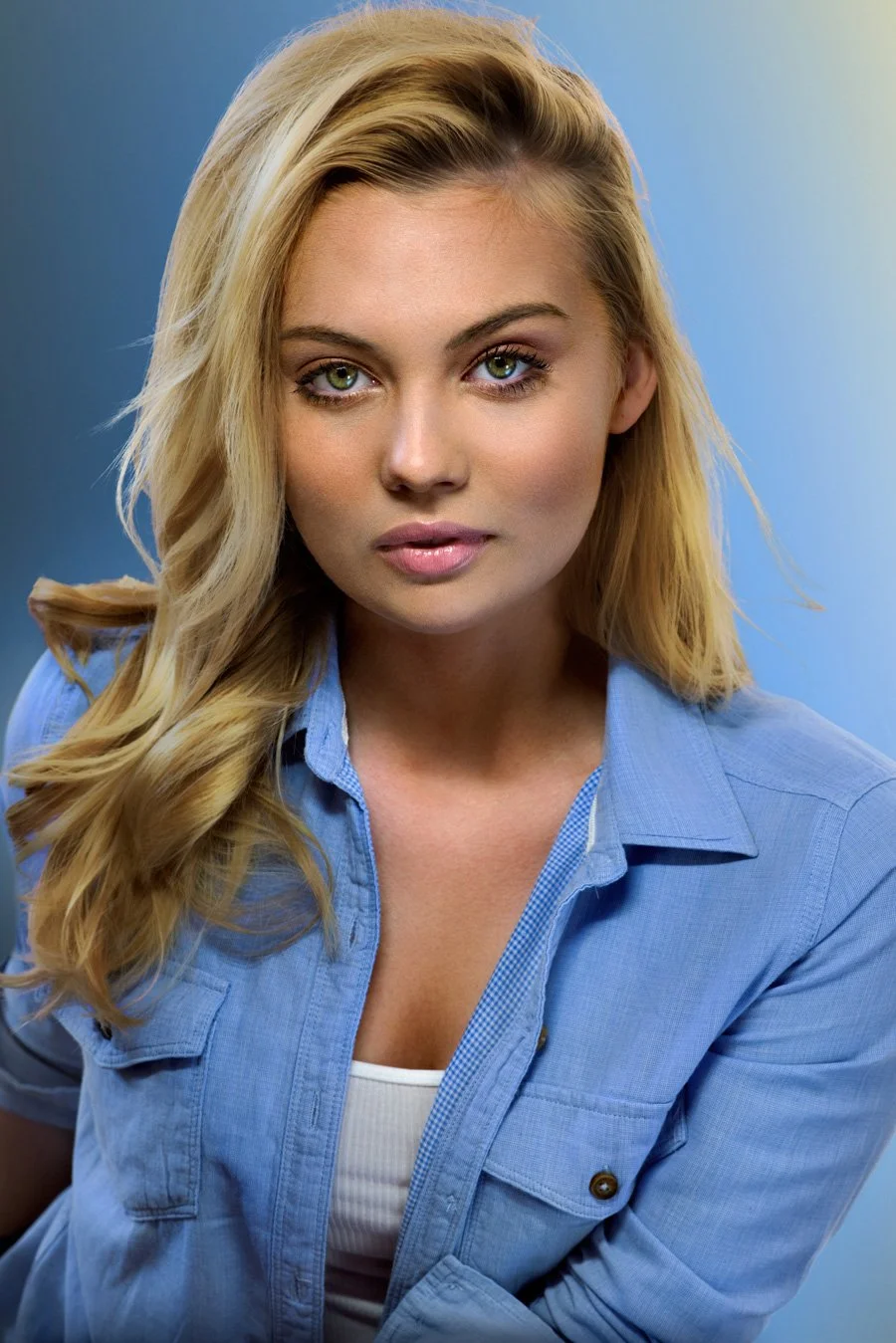 Female headshot with just a hint of sexiness by Oliver Solomon