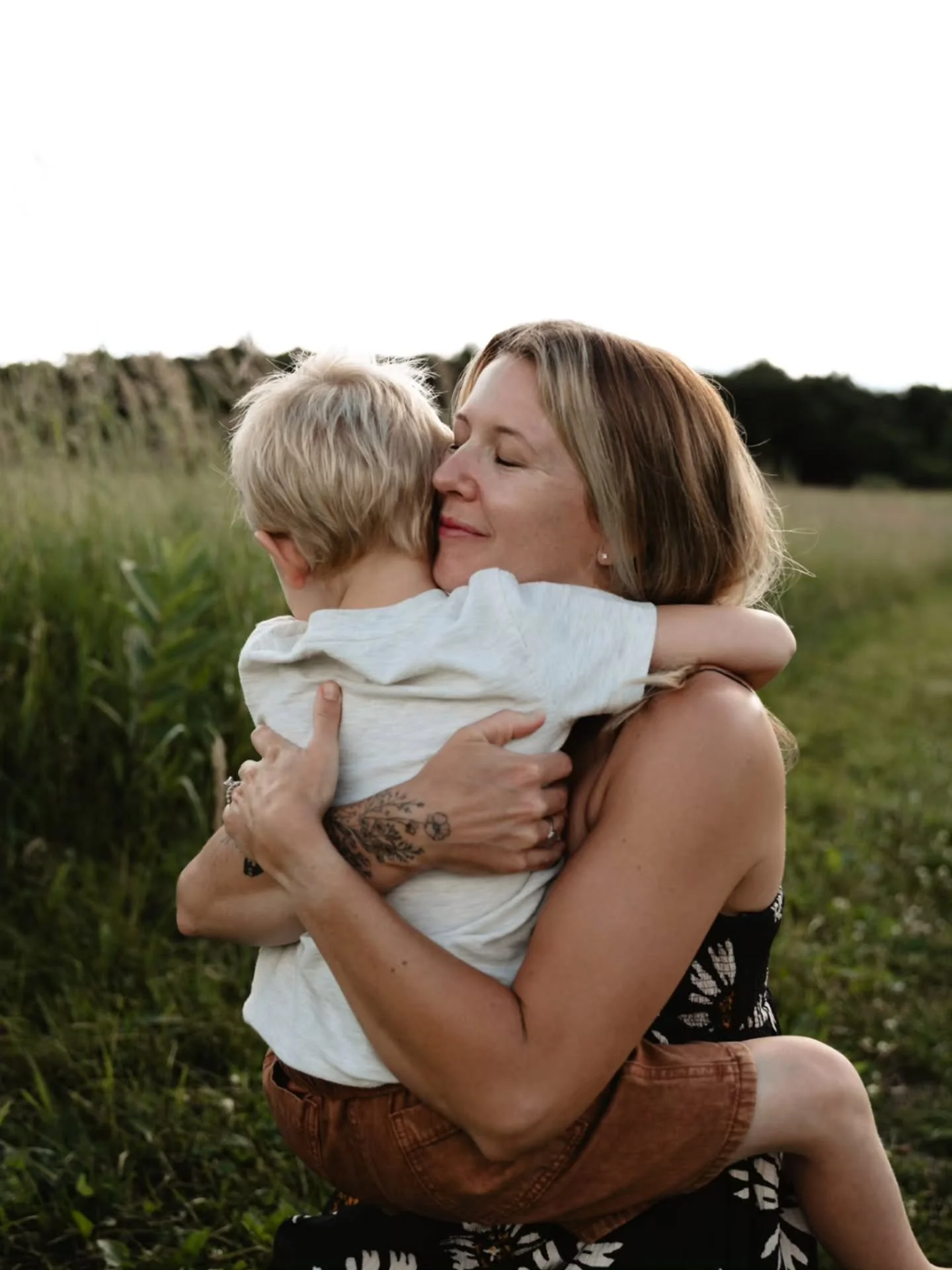 Mother's day will be here before you know it! She's the one who keeps it all going. How are you going to show her some love on that special day?

My "Women Who Raised Us" or "Just Like This" mini sessions might just be exactly wha