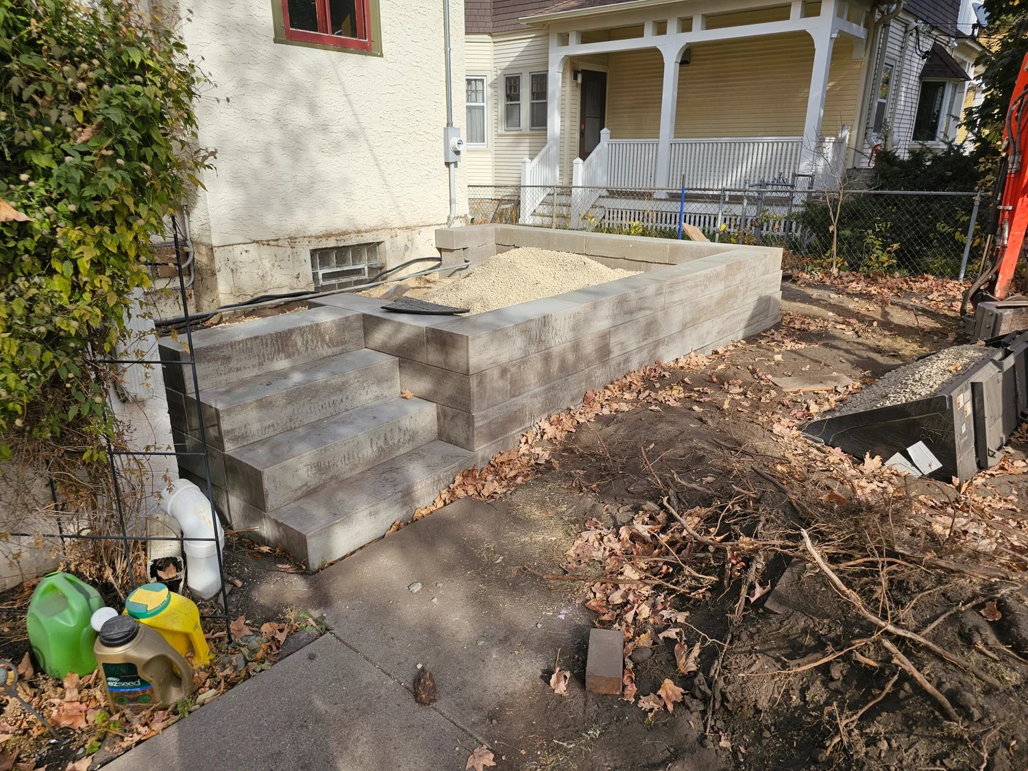 RCP Palisade wall block and steps taking shape — Summit Hill Saint Paul MN — Heritage Outdoors 2024