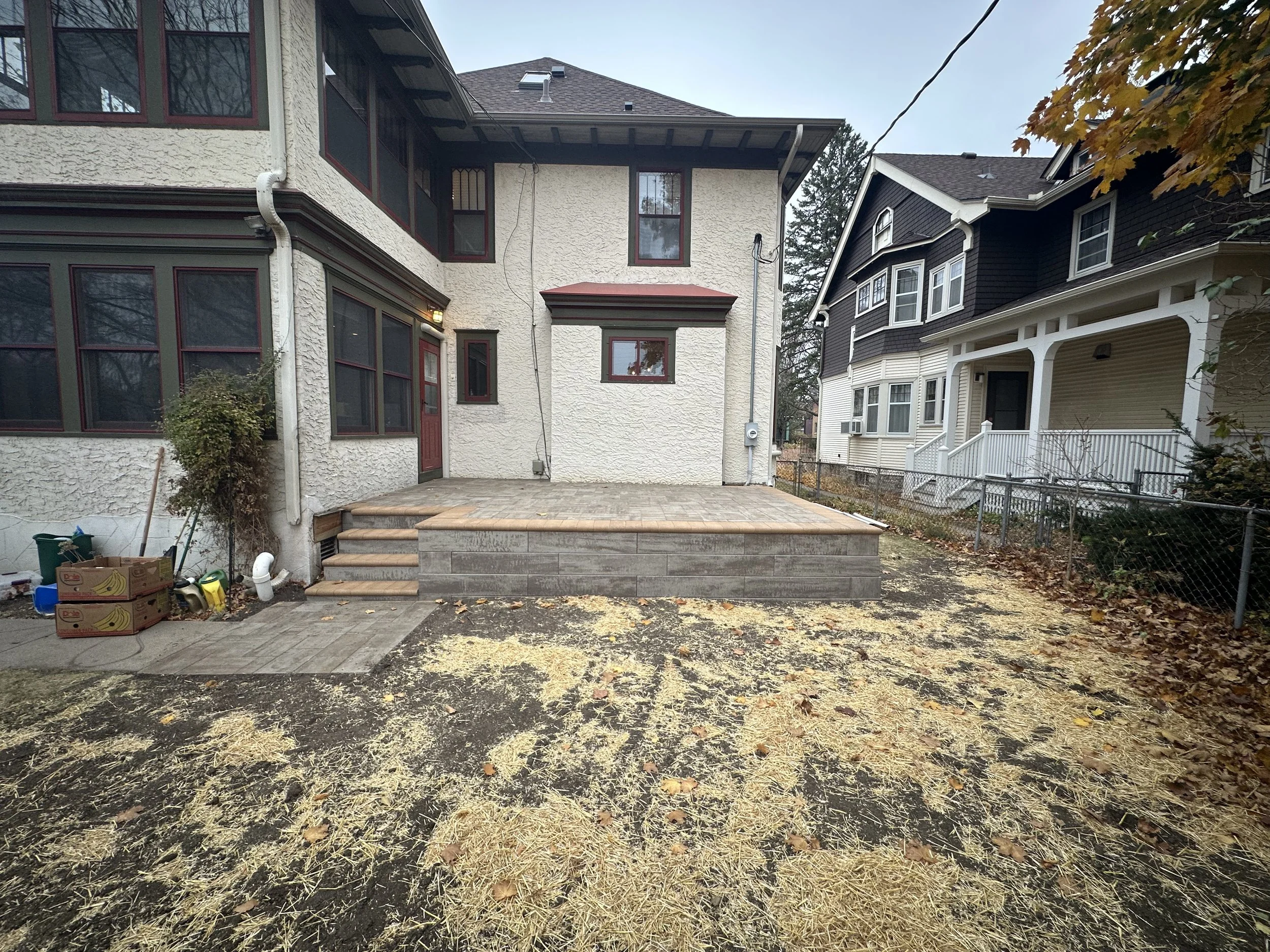 RCP Reno Santa Fe patio with Palisade wall completed — Summit Hill Saint Paul MN — Heritage Outdoors 2024