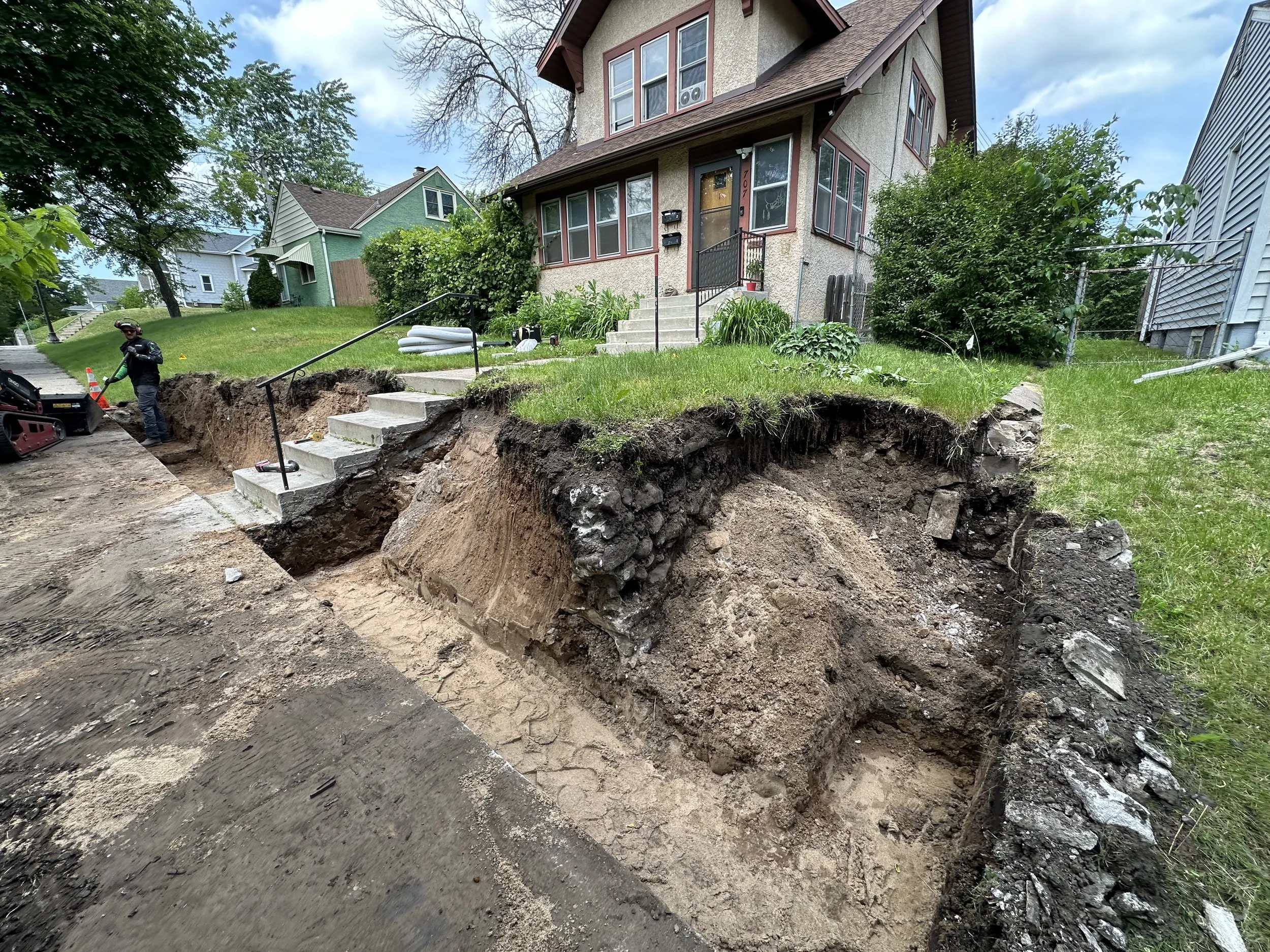 Versa-Lok retaining wall demolition — East Saint Paul MN — Heritage Outdoors