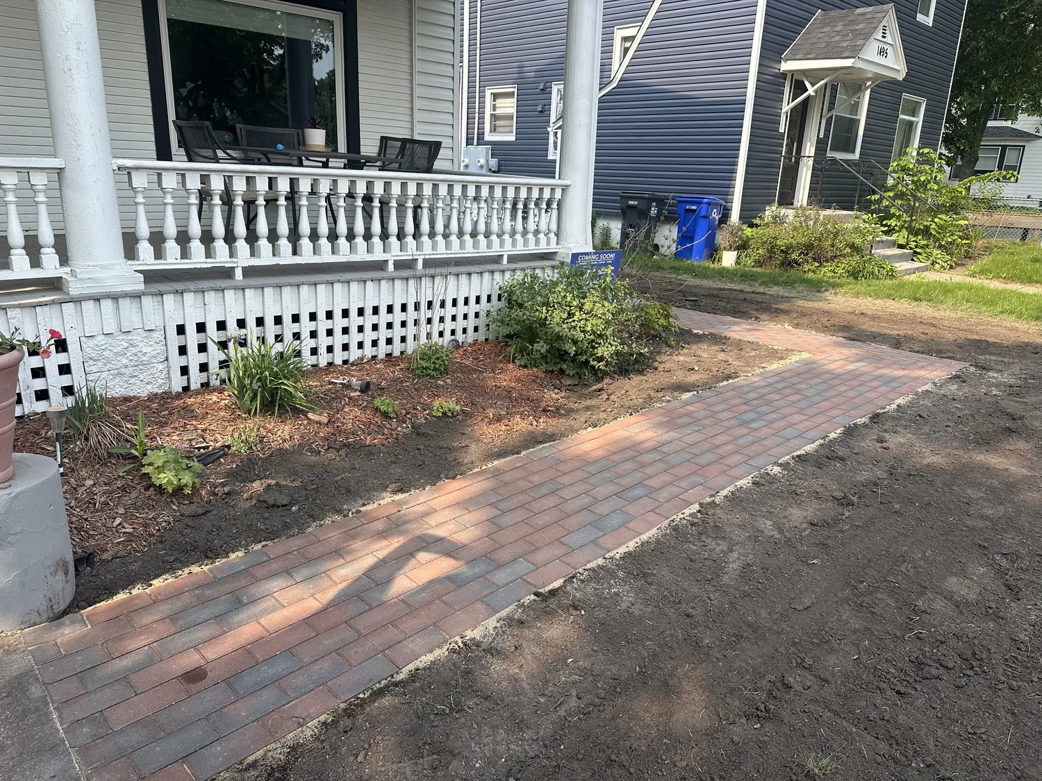 Completed Willow Creek Brickstone RoseCreek running bond front walkway — Hamline-Midway Saint Paul MN — Heritage Outdoors 2025