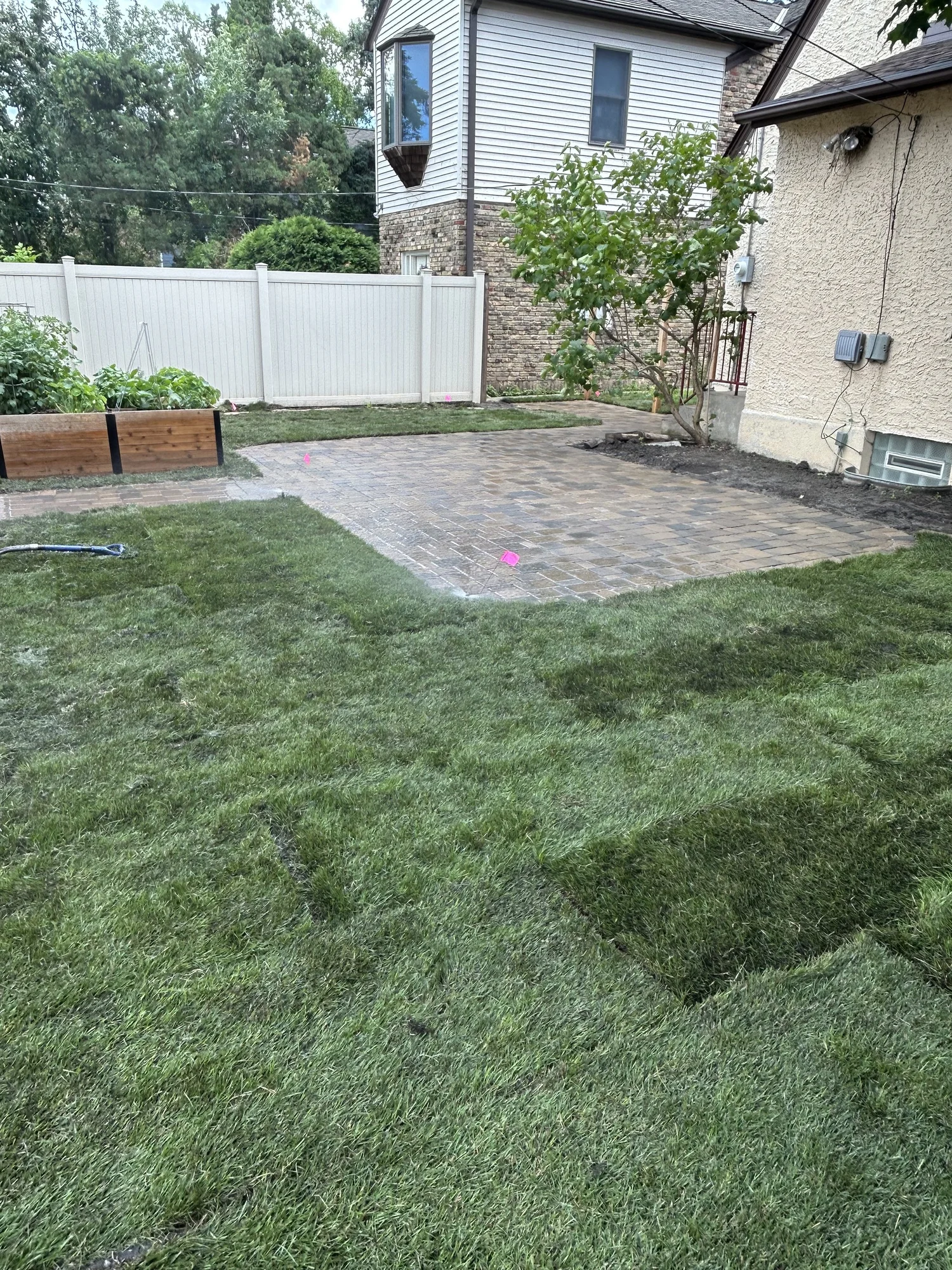 Willow Creek Cobblestone patio and walkway finished — Como Park Saint Paul MN — Heritage Outdoors 2025