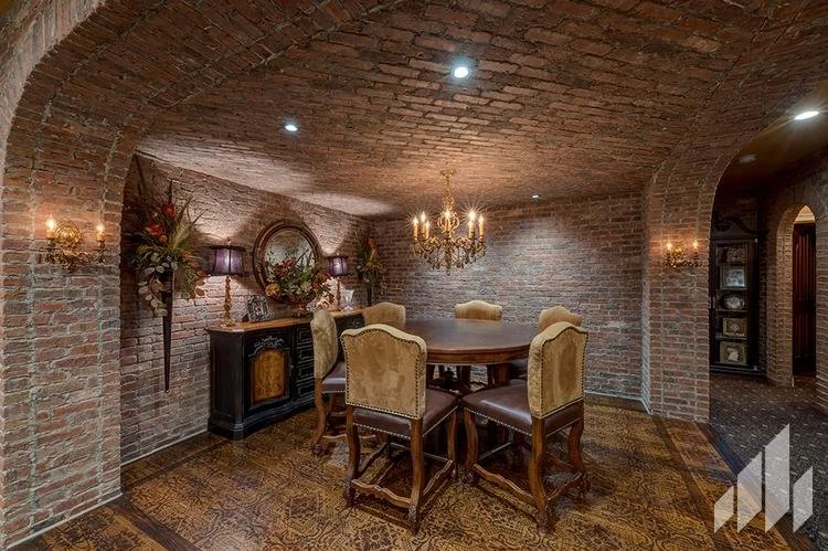 General Shale Thin Bricks — New England Silica, Inc.