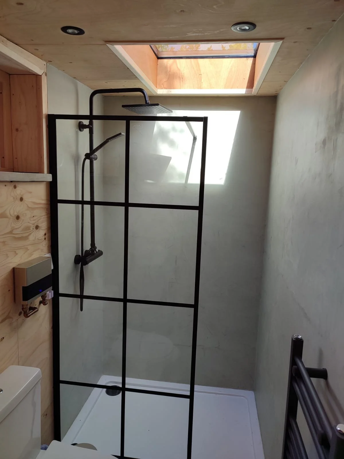 Bathroom.JPEG