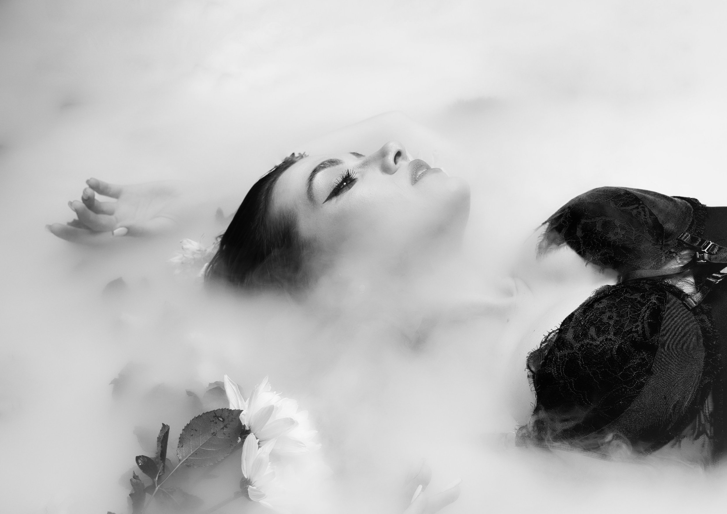 Artistic :
Xenia - Peter Tyler