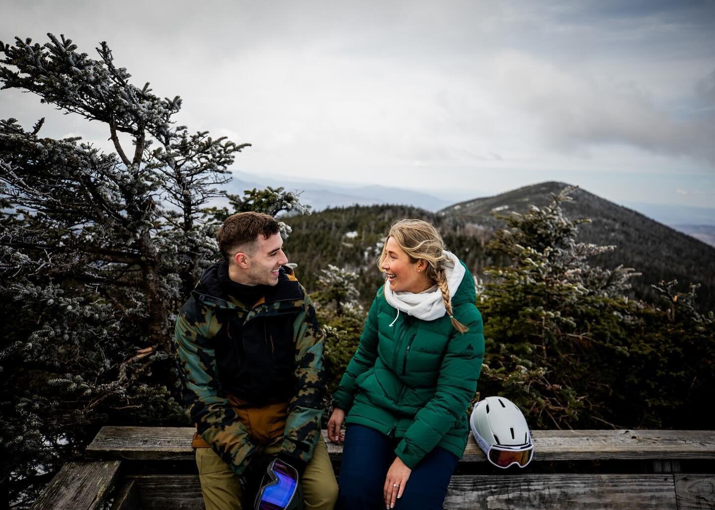 Sneak Peek: Kenny &amp; Jamie&rsquo;s summit engagement at Sugarbush Resort! Congratulations! 🍾 Another successful proposal shoot, this one for a duo of snowboarders. 🏂 Jamie had no idea this was coming! 💍 Kenny popped the question after the pair 