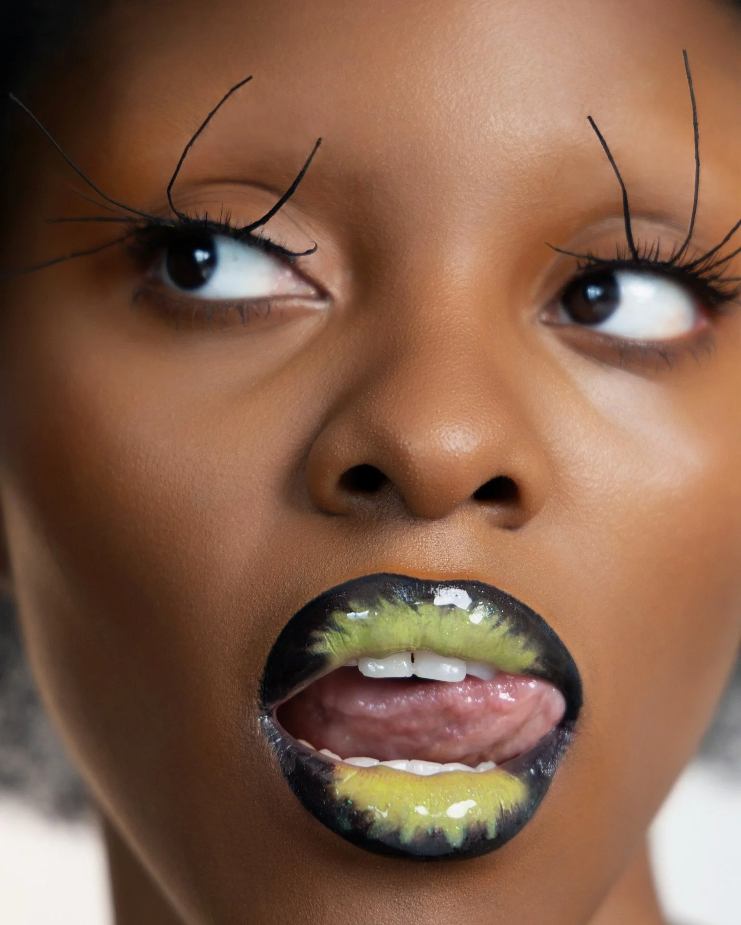 Le Makeup incroyable de @jess.oz.mua 
Avec @benissiime