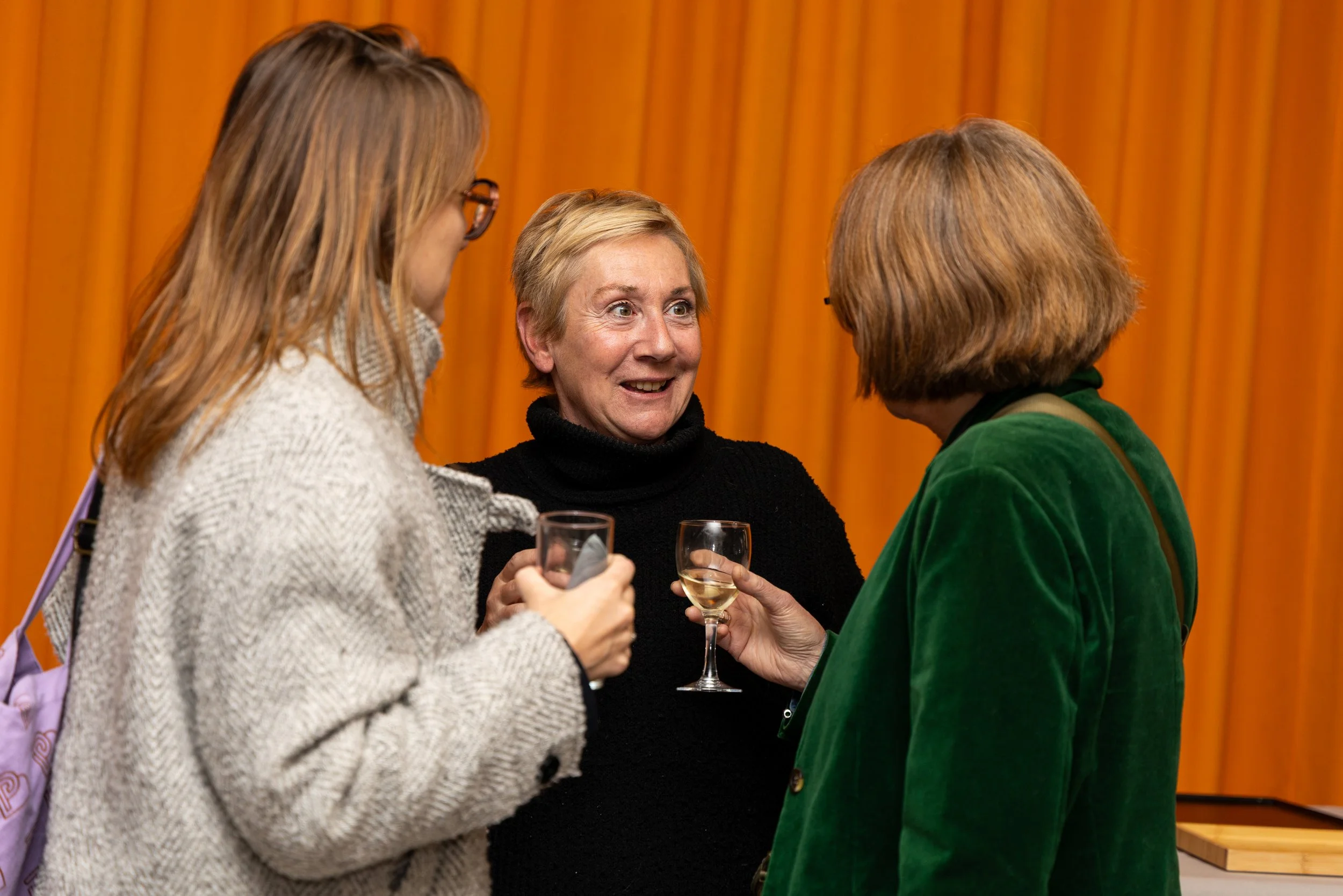 Campus de l'Innovation Managériale.  Participants pendant le cocktail de fin de l'événement.