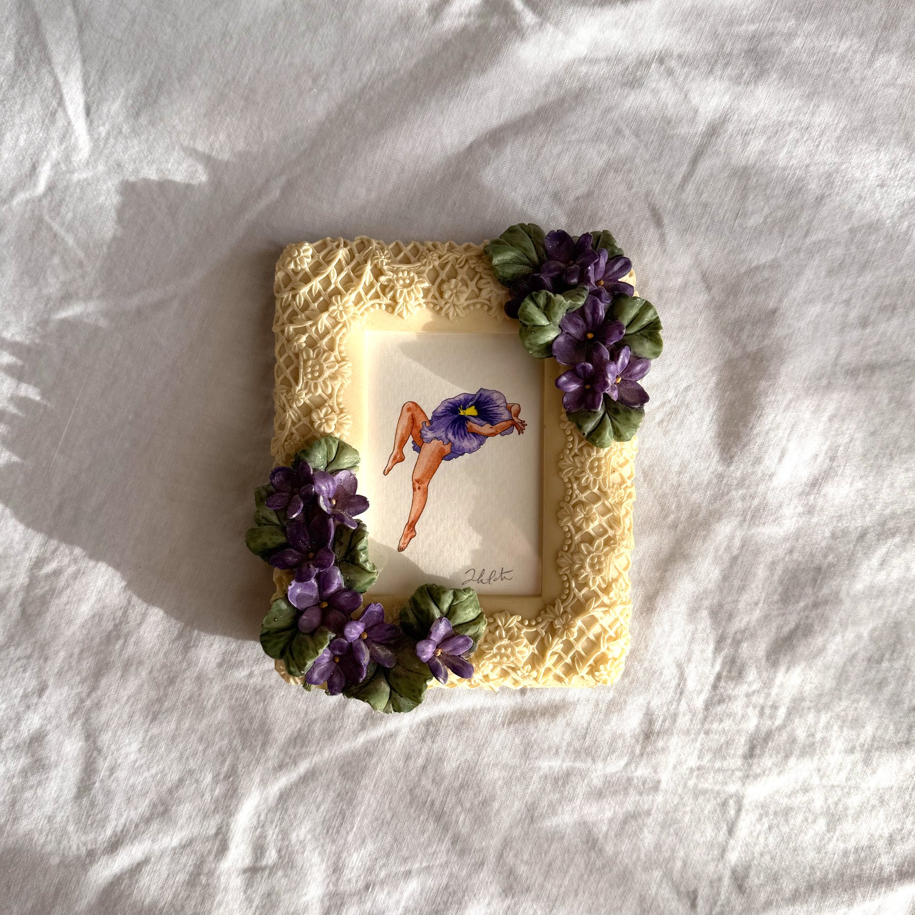 vintageframe-pansy.jpg