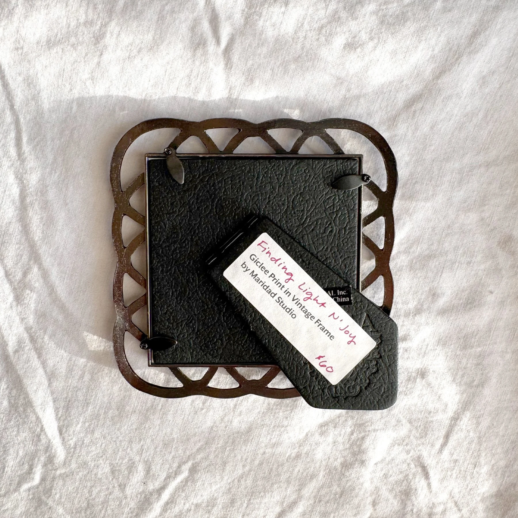 vintageframe-findinglight-njoy2.jpg