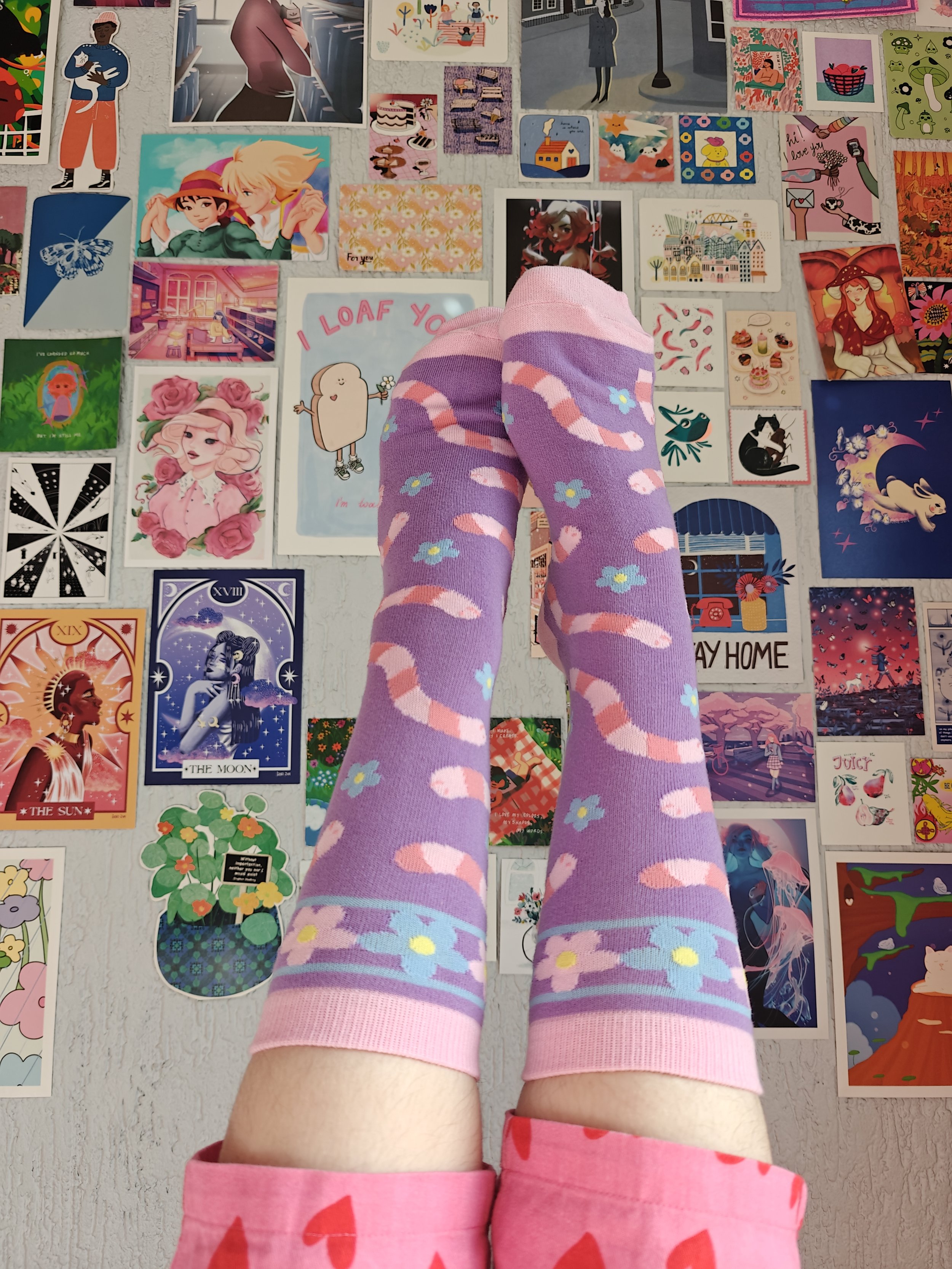Cute worm pastel flower socks modeling.jpg