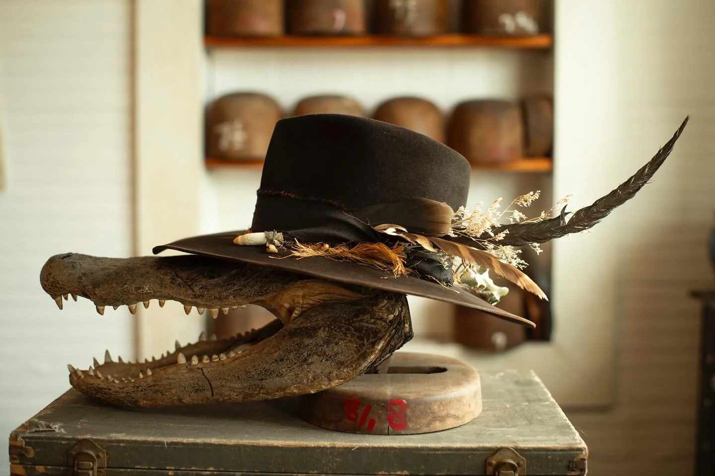 - Swamp Witch Shit. Made for Duyen. Hog bones and alligator teeth. Nutria felt. All the fixin’s.
#TilDeathHatCo #Millinery #Ybor